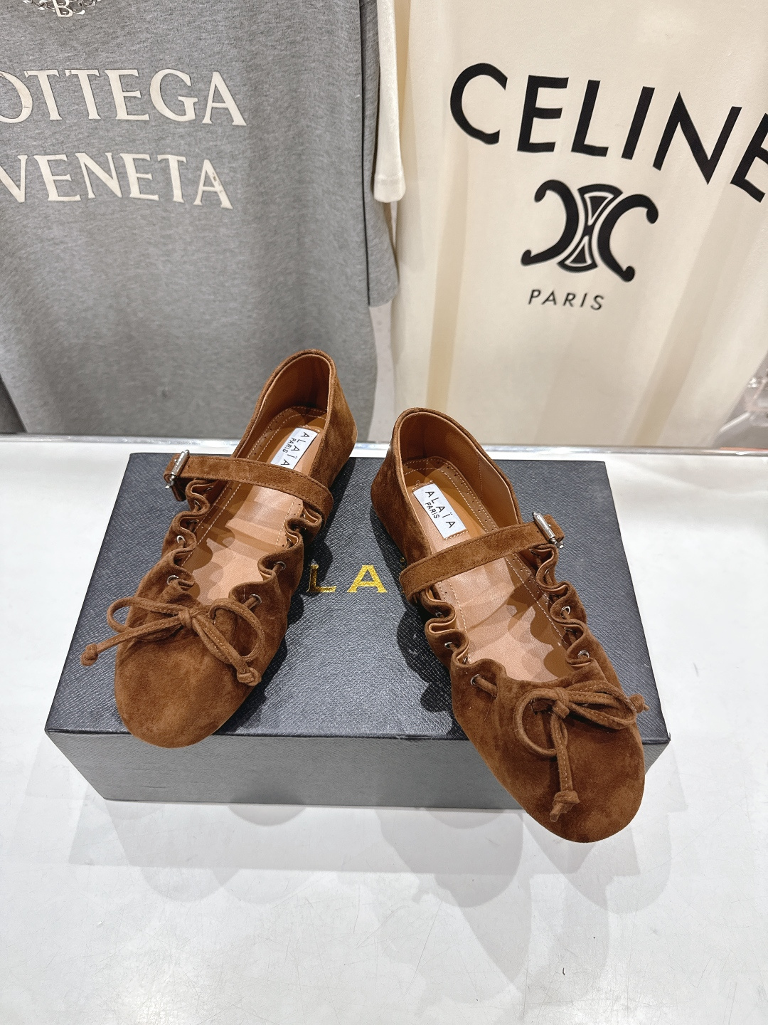 高版本出厂 独家新品 Alaia 阿莱亚26ss/ 走秀款玛丽珍平底芭蕾舞鞋 最近超火的一款平底鞋章小蕙