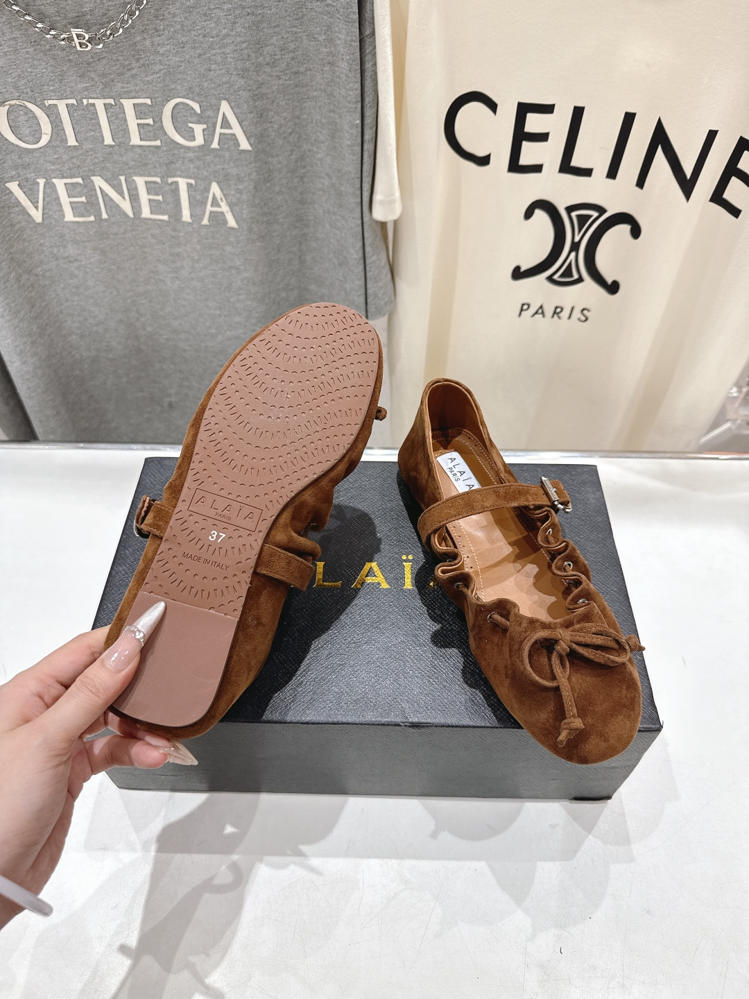 高版本出厂 独家新品 Alaia 阿莱亚26ss/ 走秀款玛丽珍平底芭蕾舞鞋 最近超火的一款平底鞋章小蕙