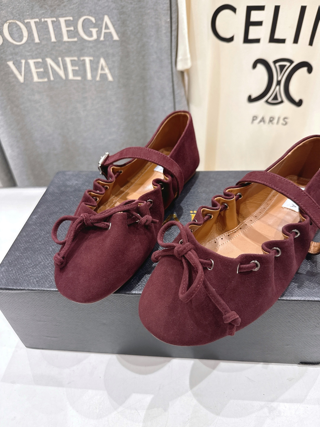 高版本出厂 独家新品 Alaia 阿莱亚26ss/ 走秀款玛丽珍平底芭蕾舞鞋 最近超火的一款平底鞋章小蕙