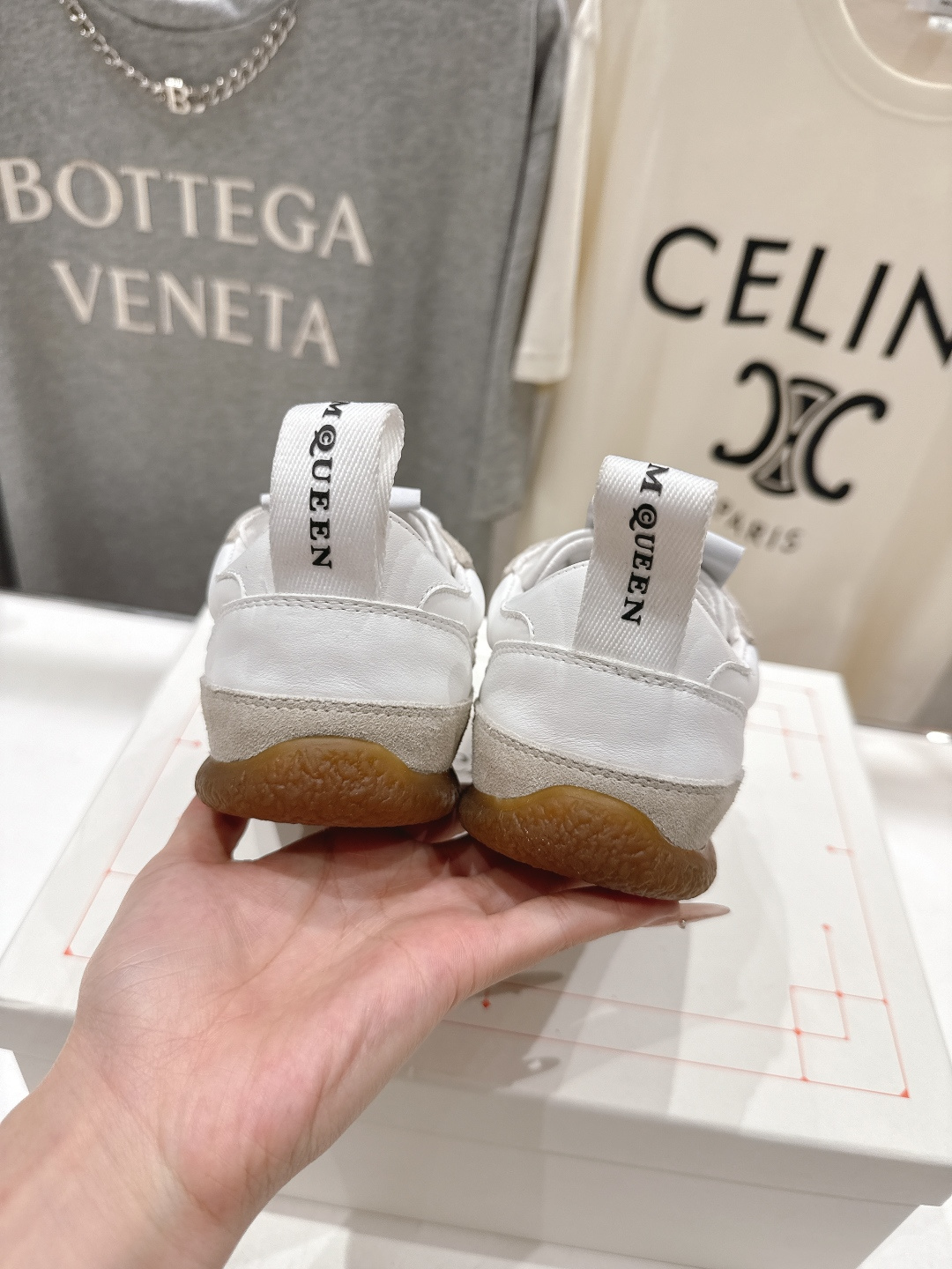 高版本出厂 情侣款 ALEXANDER MCQUEEN/亚历山大·麦昆 最新 Flexion系列情侣款复