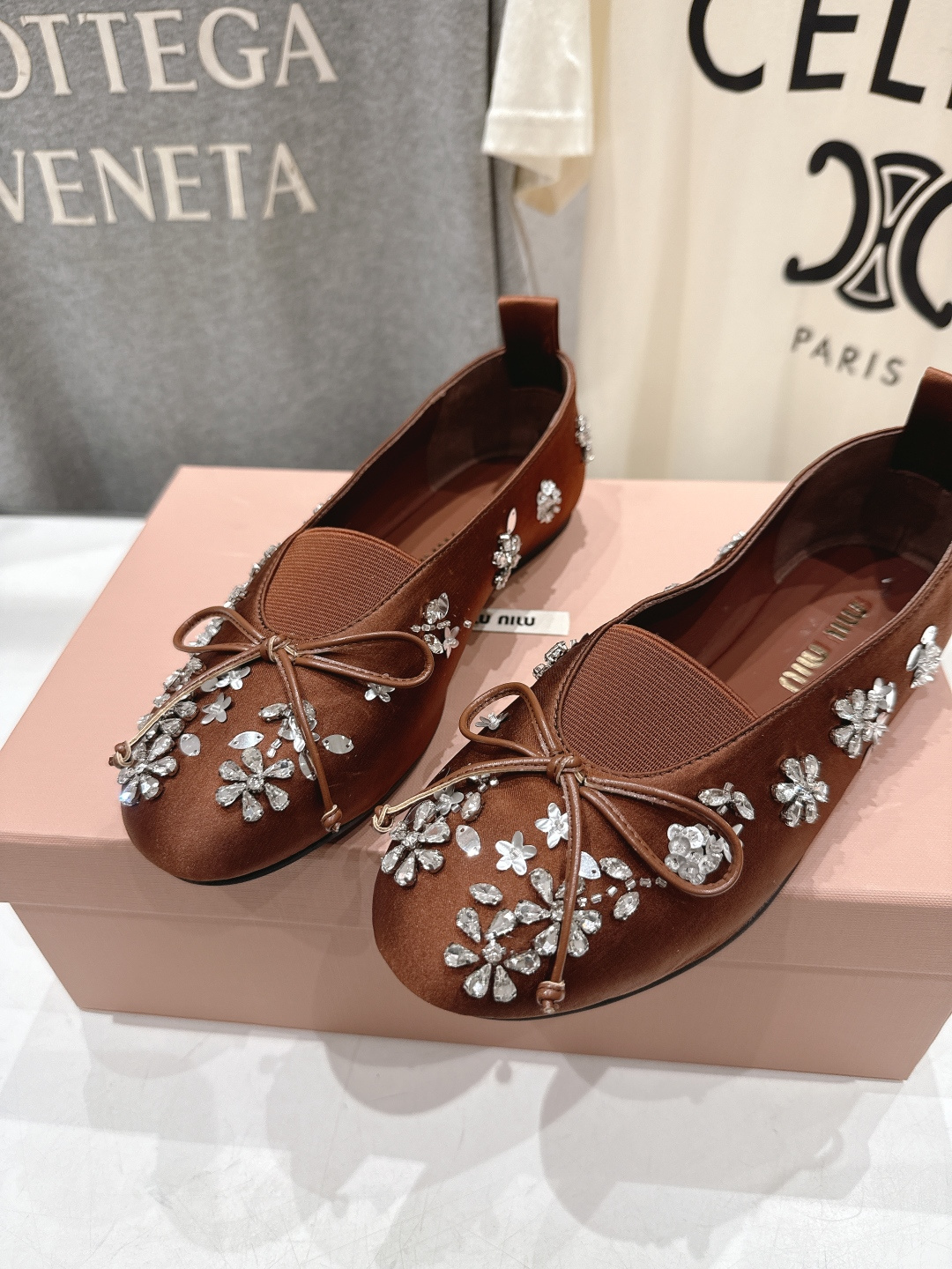 高版本出厂 MiuMiu/缪缪F033 2026ss新款法式仙女风玛丽珍平底鞋单鞋芭蕾平底鞋亮相2026