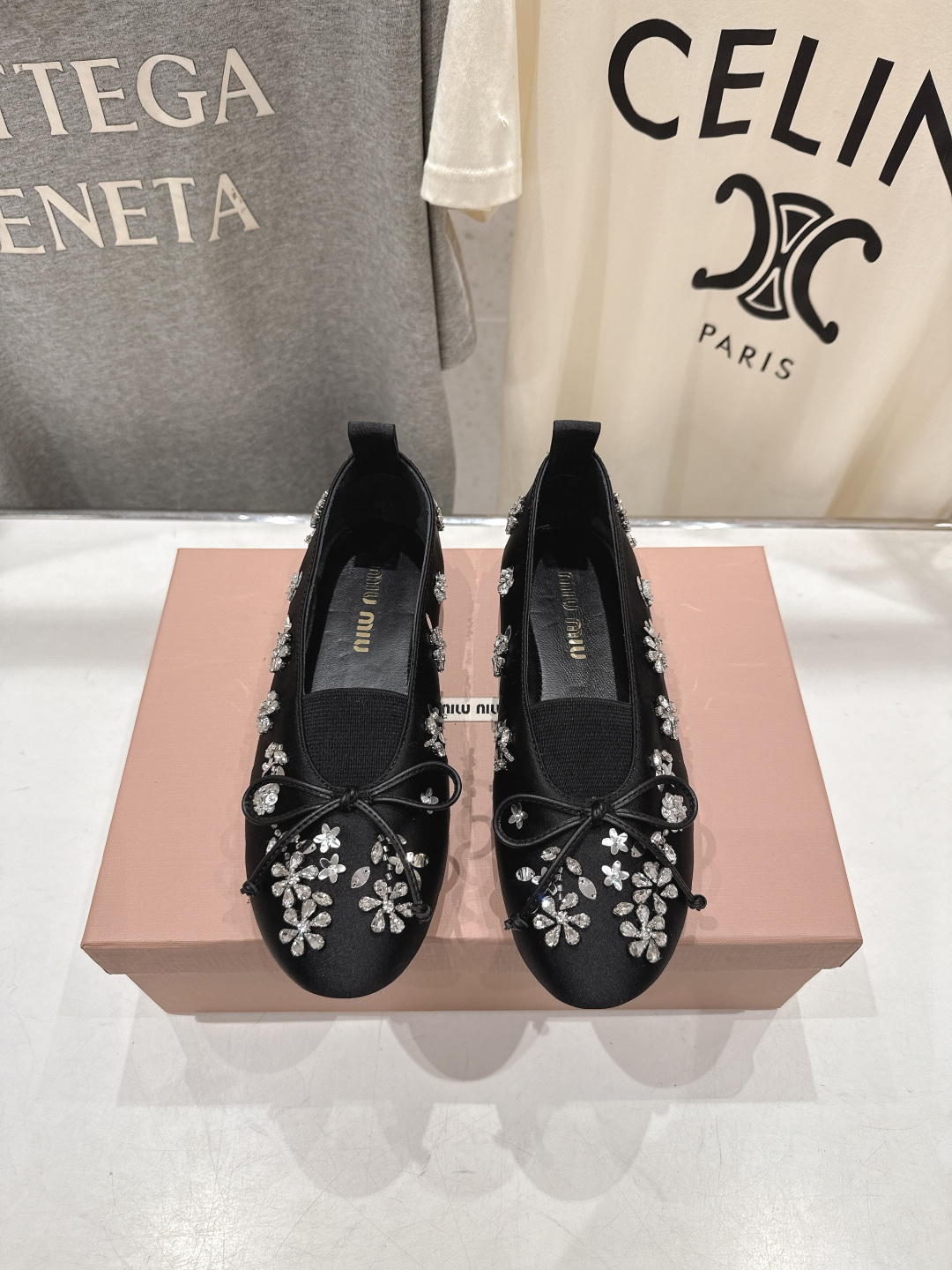 高版本出厂 MiuMiu/缪缪F033 2026ss新款法式仙女风玛丽珍平底鞋单鞋芭蕾平底鞋亮相2026