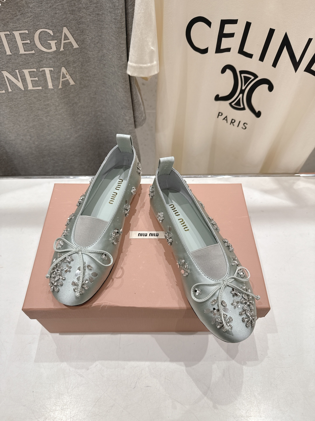 高版本出厂 MiuMiu/缪缪F033 2026ss新款法式仙女风玛丽珍平底鞋单鞋芭蕾平底鞋亮相2026