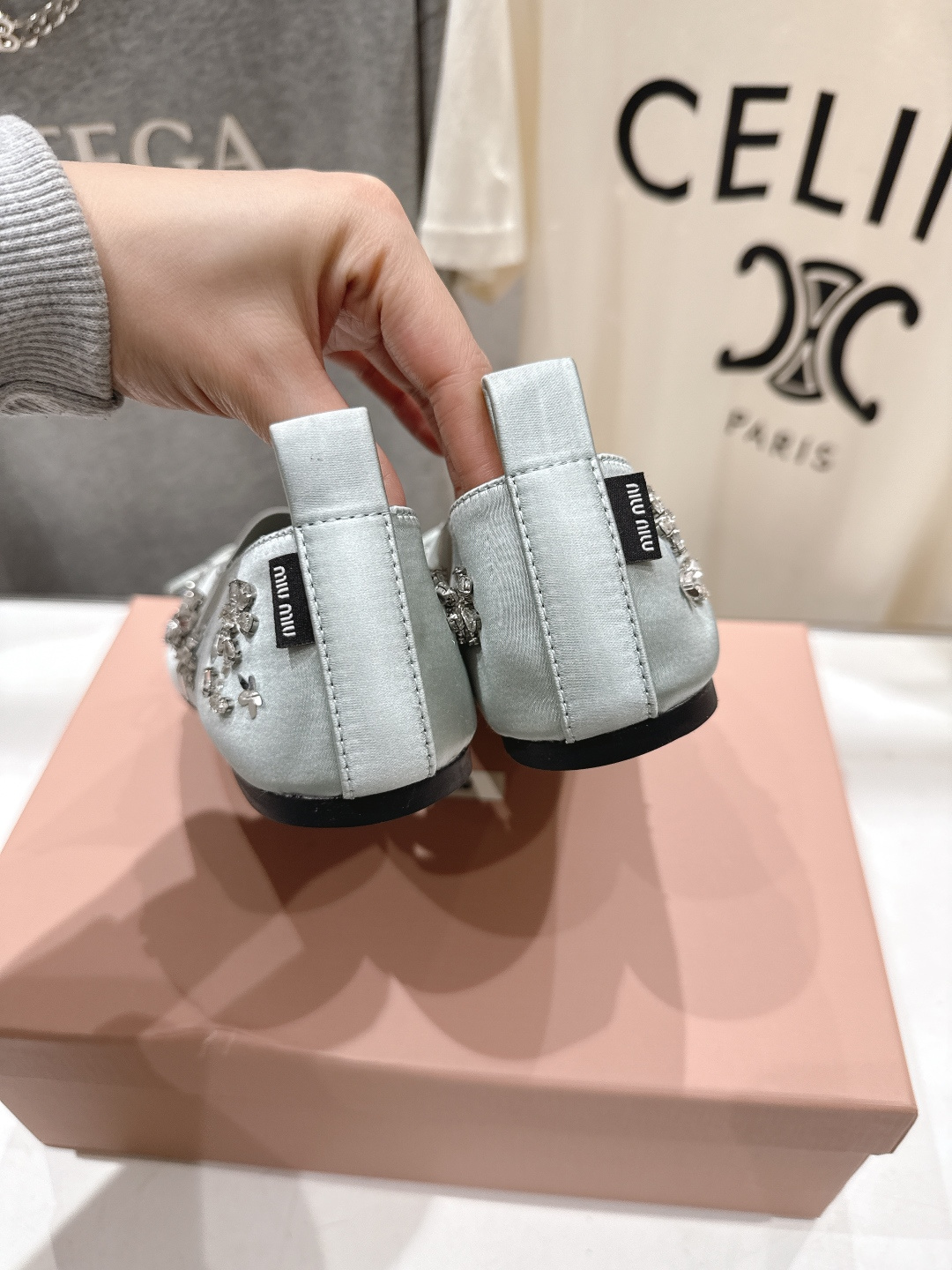 高版本出厂 MiuMiu/缪缪F033 2026ss新款法式仙女风玛丽珍平底鞋单鞋芭蕾平底鞋亮相2026