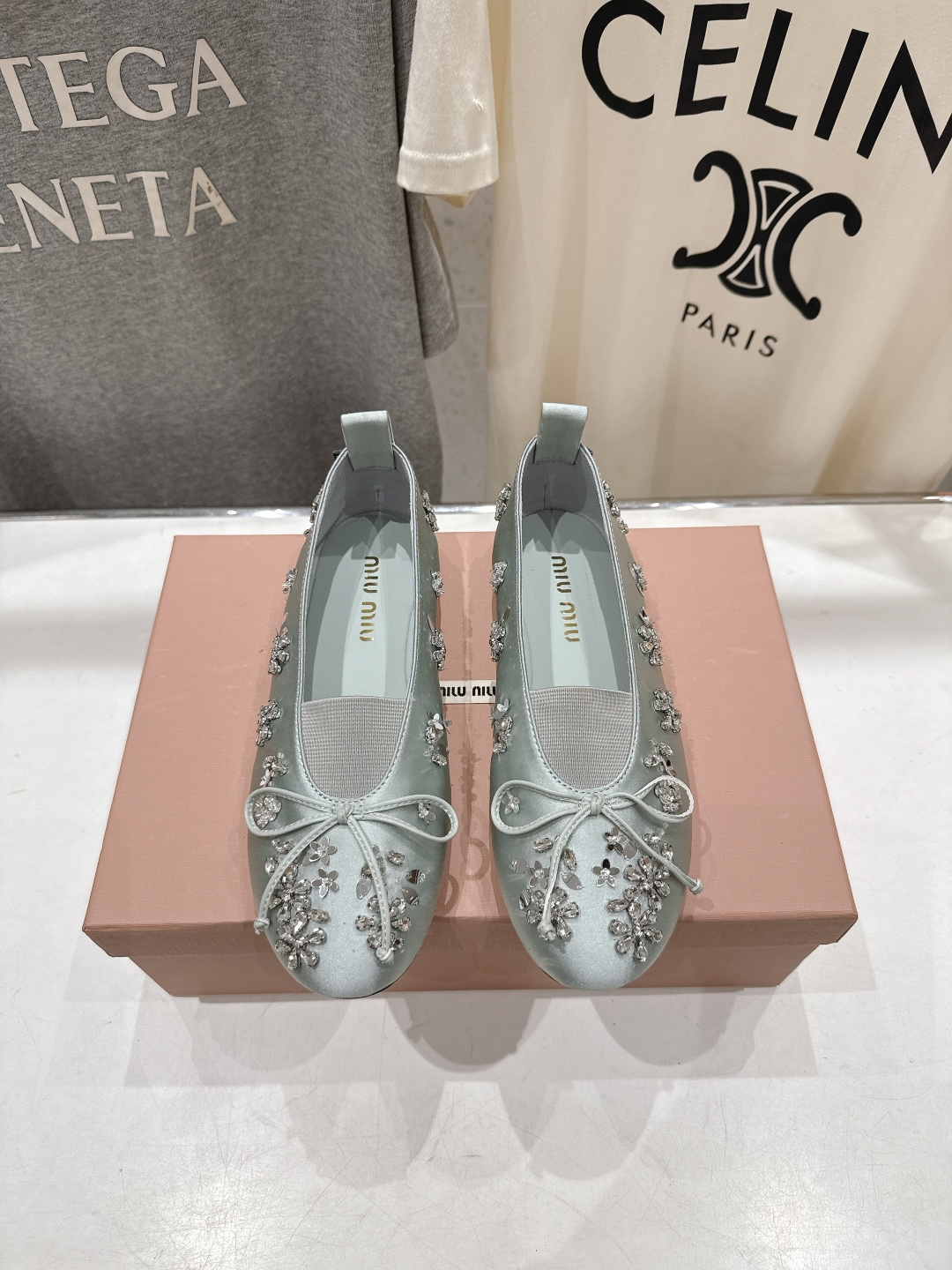 高版本出厂 MiuMiu/缪缪F033 2026ss新款法式仙女风玛丽珍平底鞋单鞋芭蕾平底鞋亮相2026