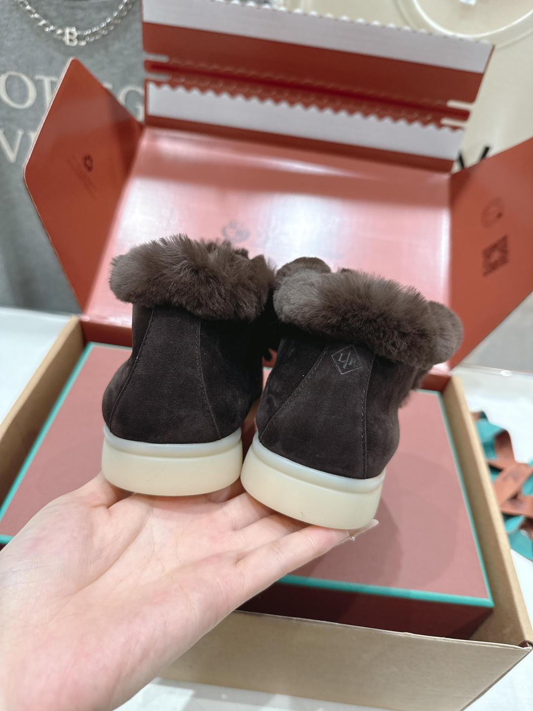 高版本出厂 兔毛 男码+20 Loro Piana* LP万年经典款高帮毛毛鞋乐福鞋 简约时尚 脚感超级