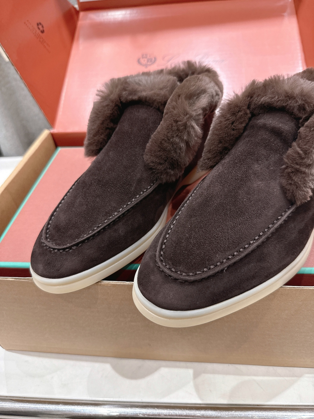 高版本出厂 兔毛 男码+20 Loro Piana* LP万年经典款高帮毛毛鞋乐福鞋 简约时尚 脚感超级