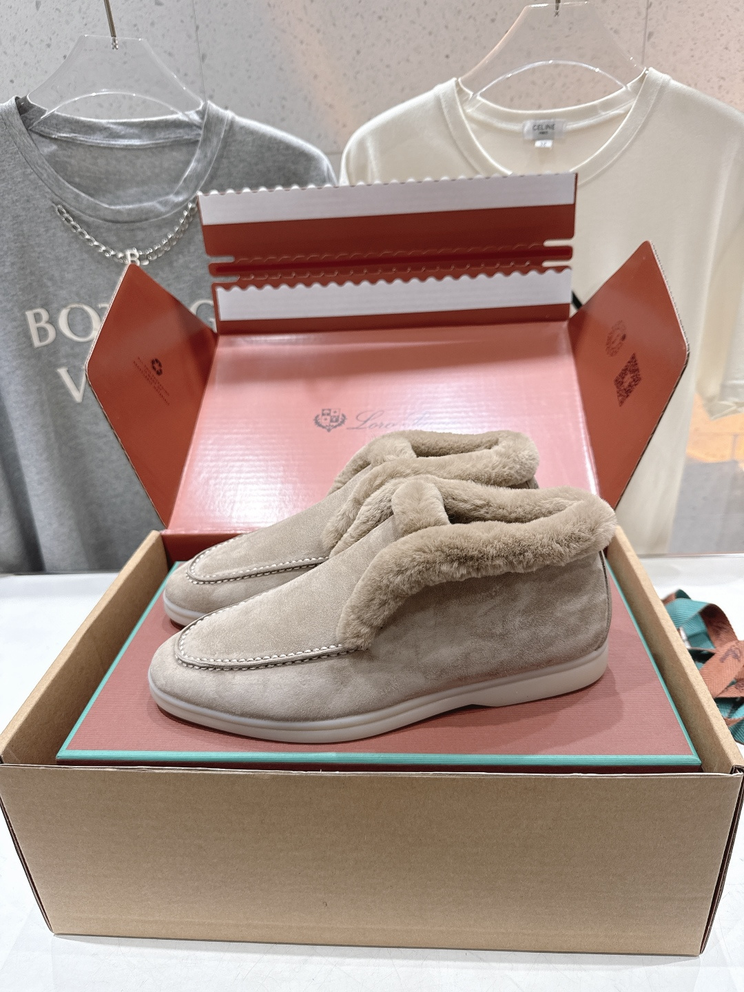 高版本出厂 兔毛 男码+20 Loro Piana* LP万年经典款高帮毛毛鞋乐福鞋 简约时尚 脚感超级