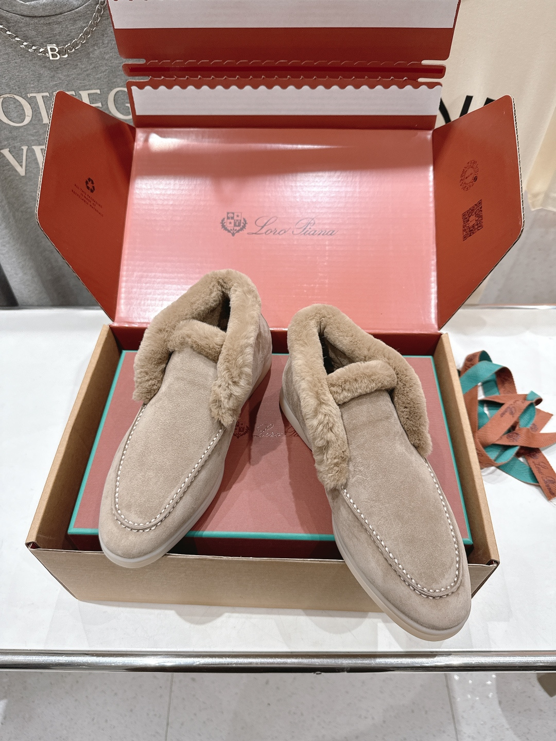 高版本出厂 兔毛 男码+20 Loro Piana* LP万年经典款高帮毛毛鞋乐福鞋 简约时尚 脚感超级