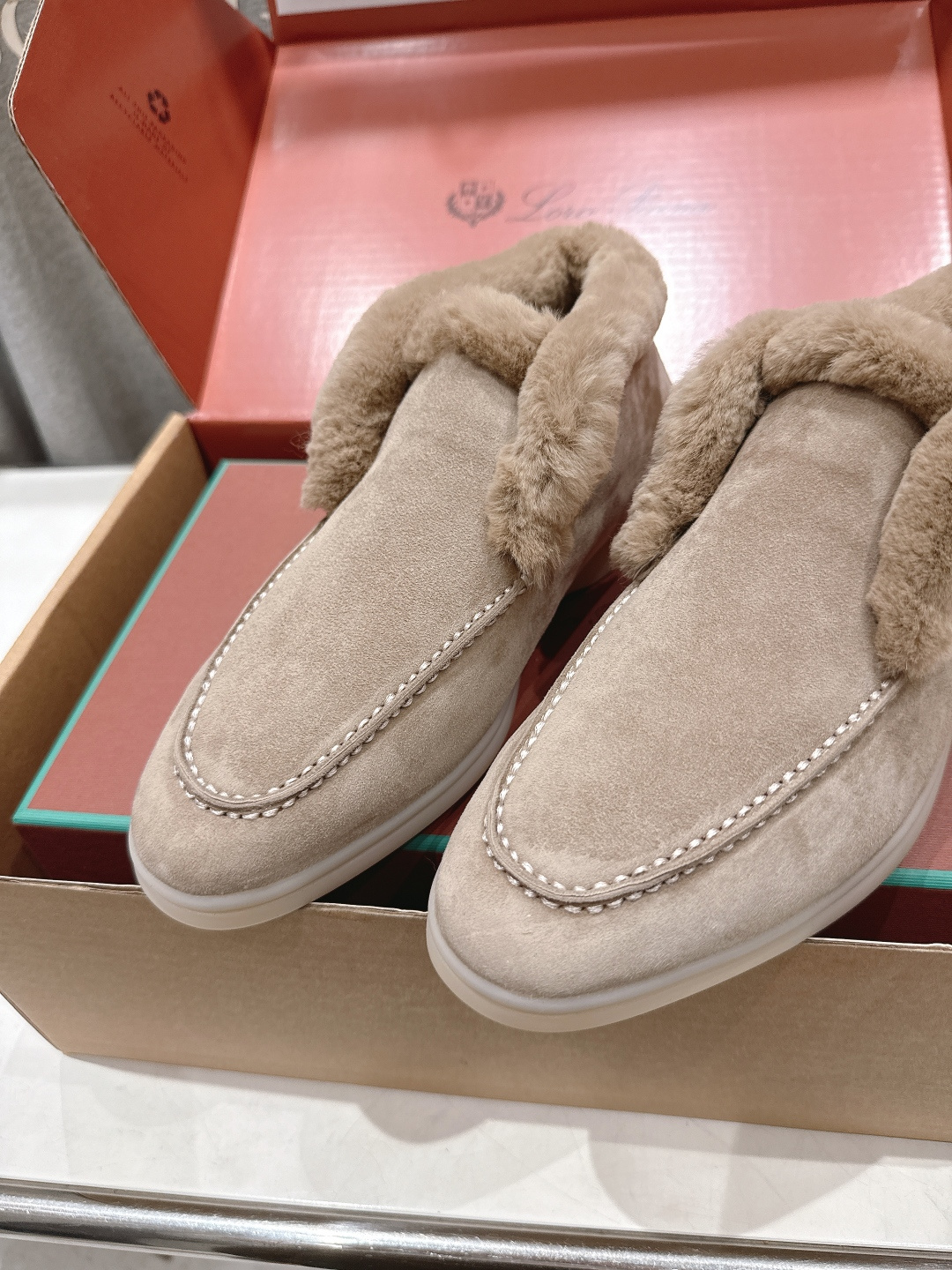 高版本出厂 兔毛 男码+20 Loro Piana* LP万年经典款高帮毛毛鞋乐福鞋 简约时尚 脚感超级