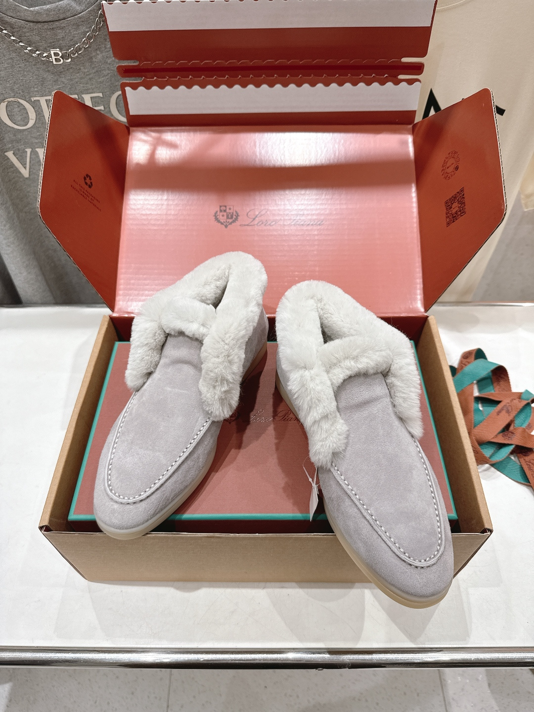 高版本出厂 兔毛 男码+20 Loro Piana* LP万年经典款高帮毛毛鞋乐福鞋 简约时尚 脚感超级