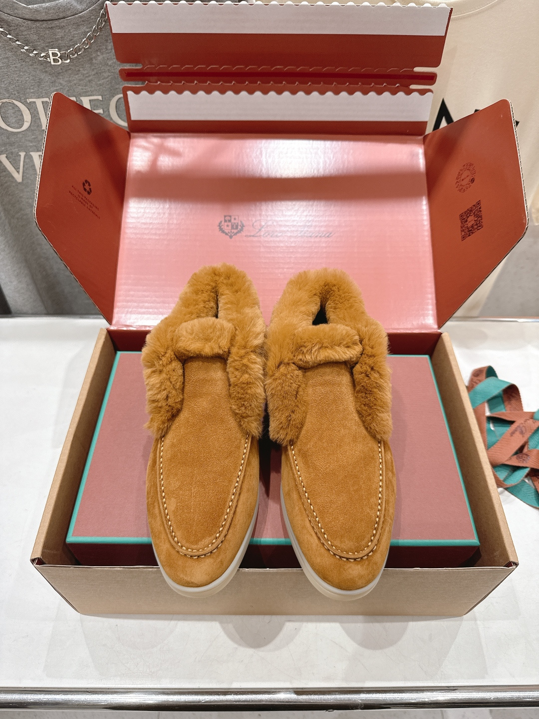 高版本出厂 兔毛 男码+20 Loro Piana* LP万年经典款高帮毛毛鞋乐福鞋 简约时尚 脚感超级