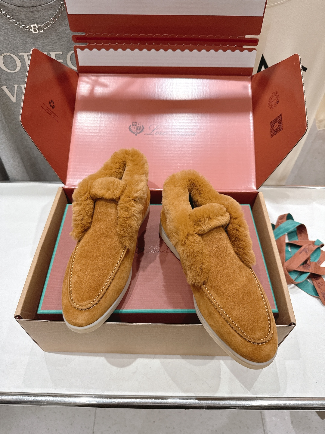 高版本出厂 兔毛 男码+20 Loro Piana* LP万年经典款高帮毛毛鞋乐福鞋 简约时尚 脚感超级