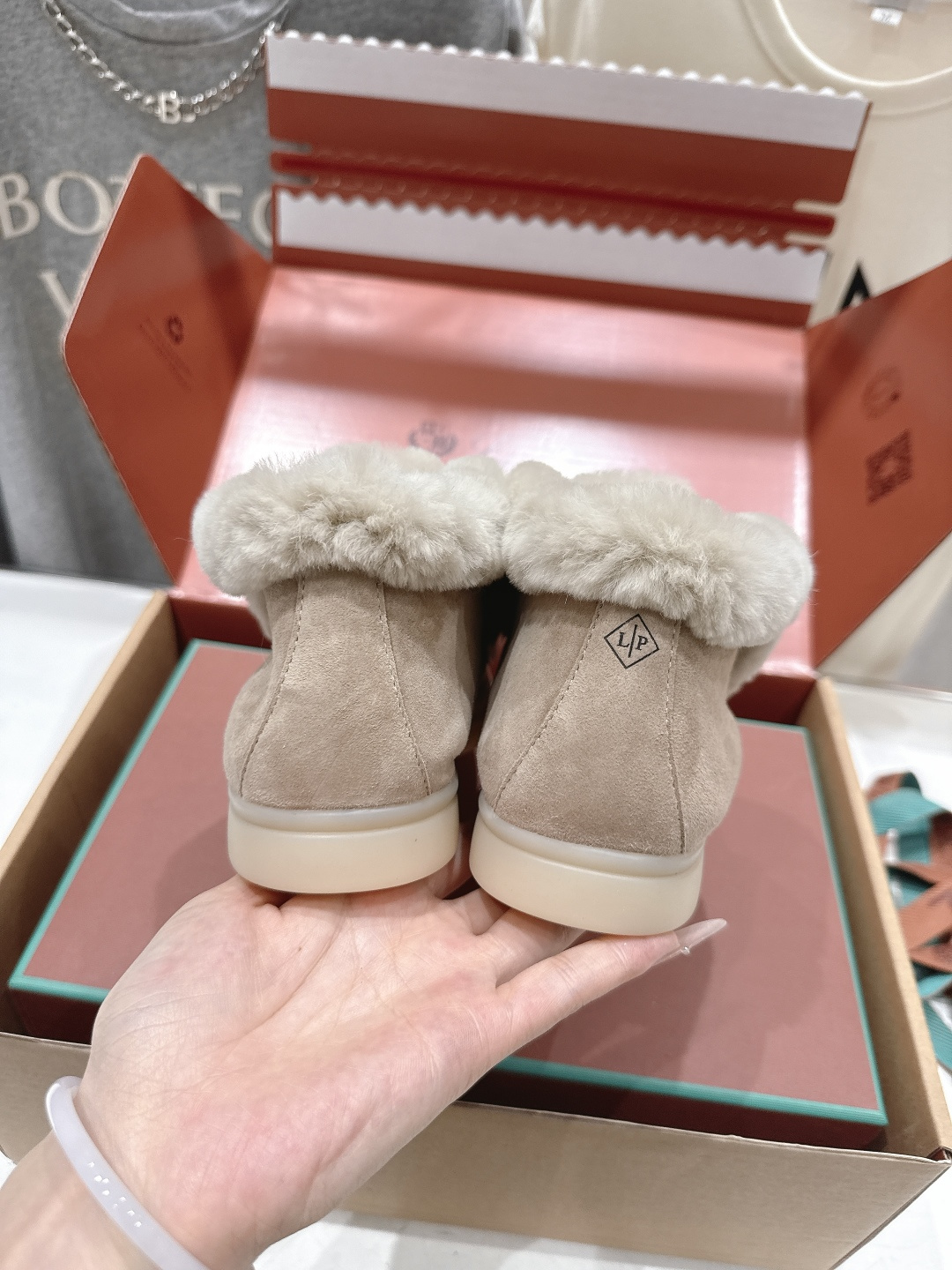 高版本出厂 兔毛 男码+20 Loro Piana* LP万年经典款高帮毛毛鞋乐福鞋 简约时尚 脚感超级