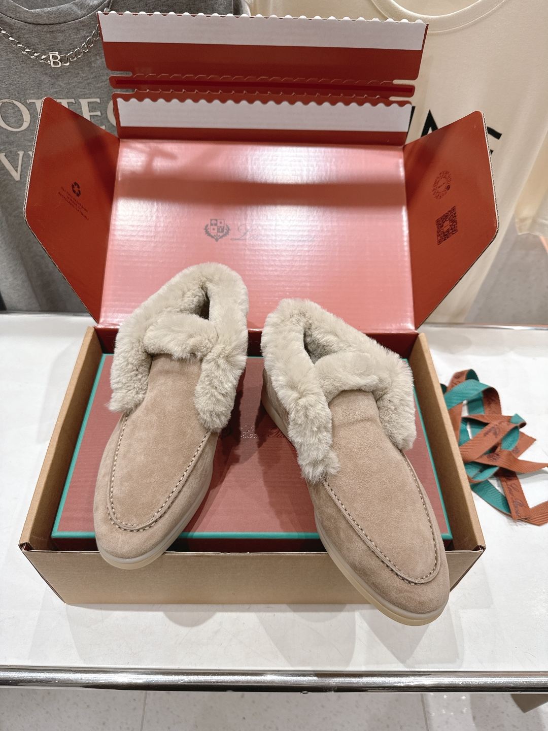 高版本出厂 兔毛 男码+20 Loro Piana* LP万年经典款高帮毛毛鞋乐福鞋 简约时尚 脚感超级