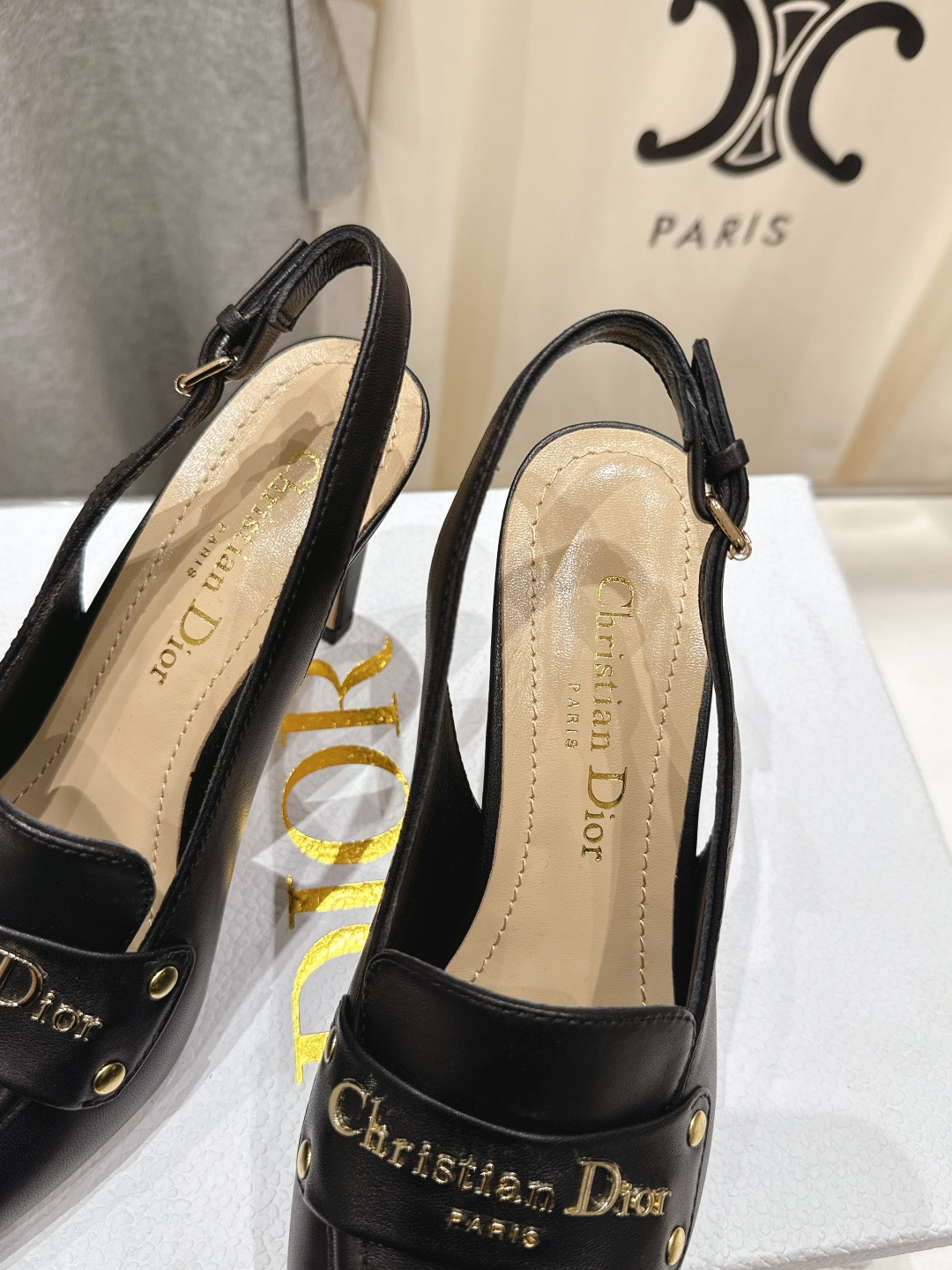 高版本出厂 DIOR*迪奥F031 D家2026ss春夏新款尖头高跟鞋凉鞋时装鞋！顶级版本～超美的脚踝扣