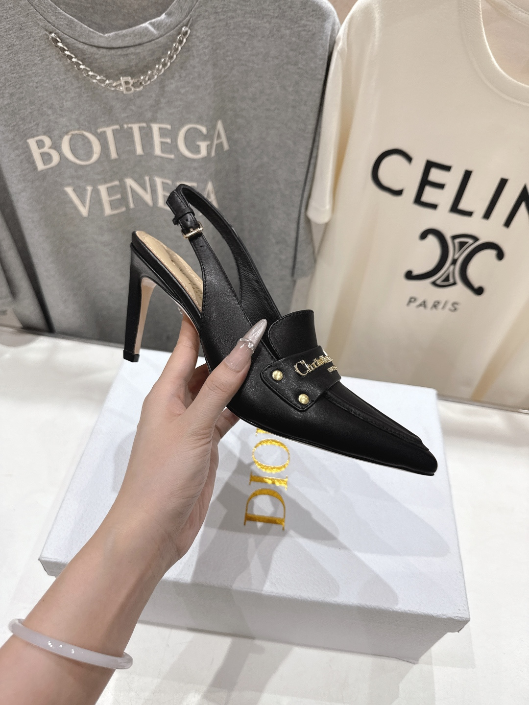 高版本出厂 DIOR*迪奥F031 D家2026ss春夏新款尖头高跟鞋凉鞋时装鞋！顶级版本～超美的脚踝扣