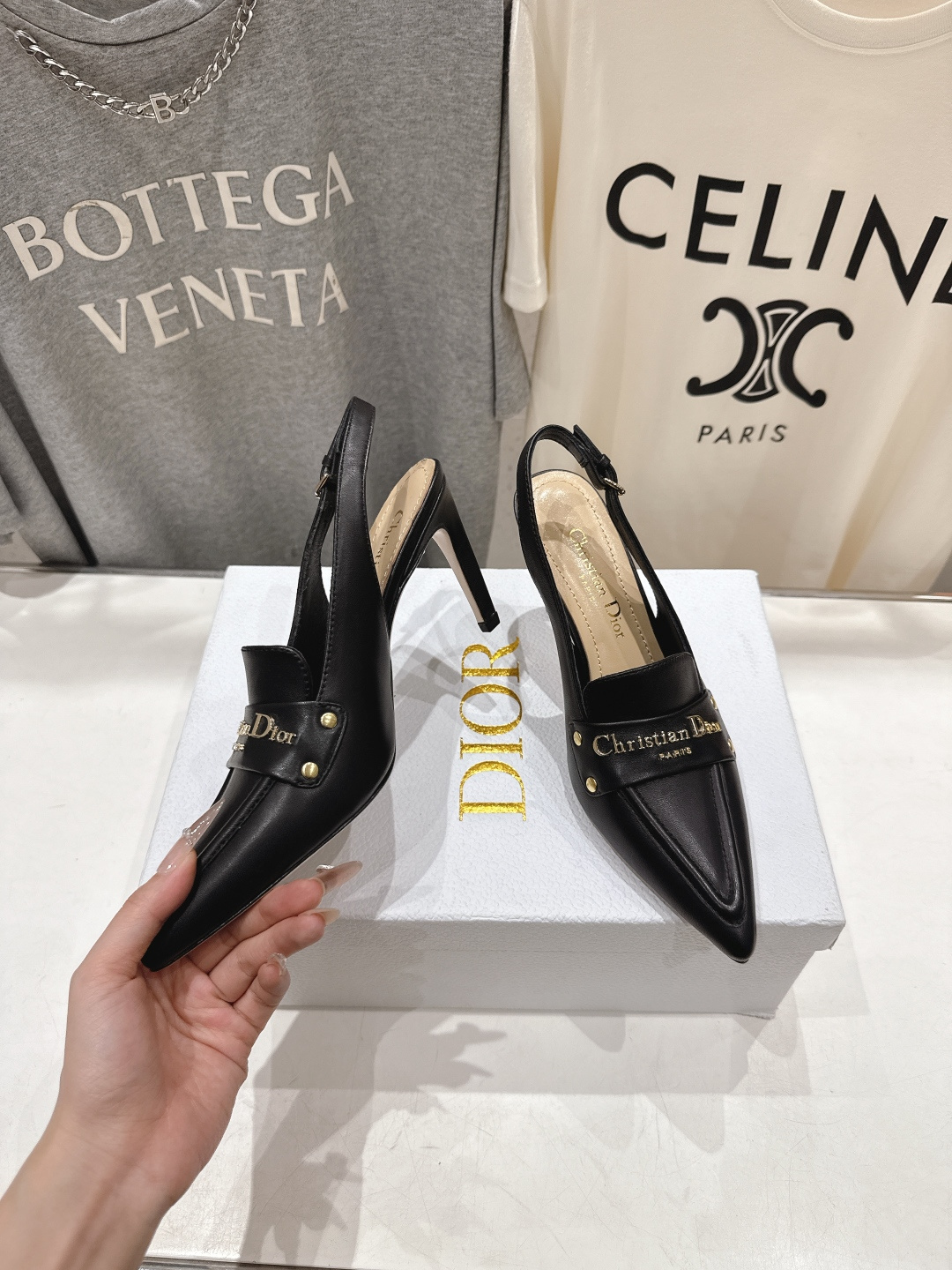 高版本出厂 DIOR*迪奥F031 D家2026ss春夏新款尖头高跟鞋凉鞋时装鞋！顶级版本～超美的脚踝扣