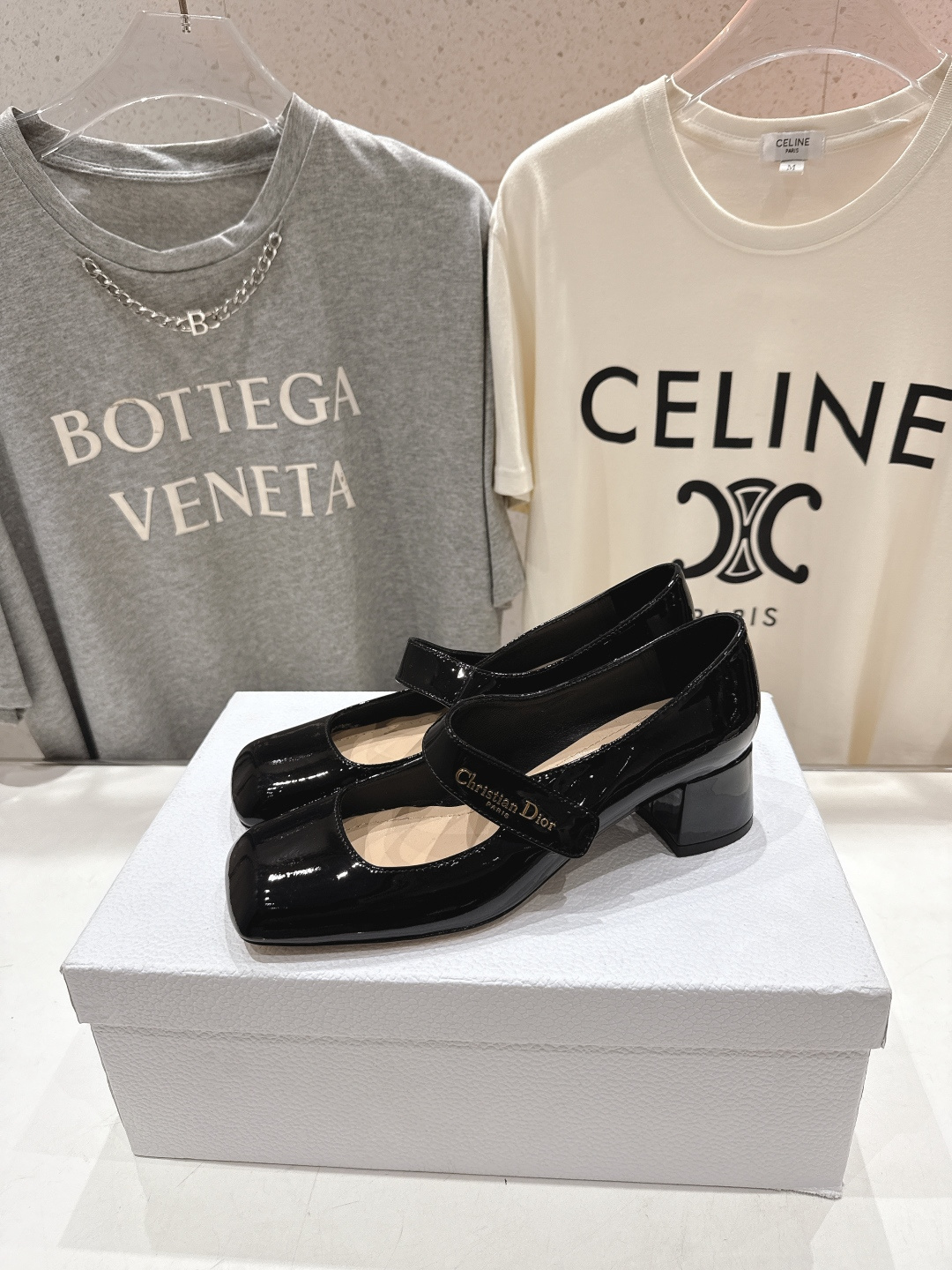 高版本出厂 DIOR*迪奥F031 D家2026ss春夏新款玛丽珍高跟鞋 方头小矮跟单鞋！顶级版本原版套