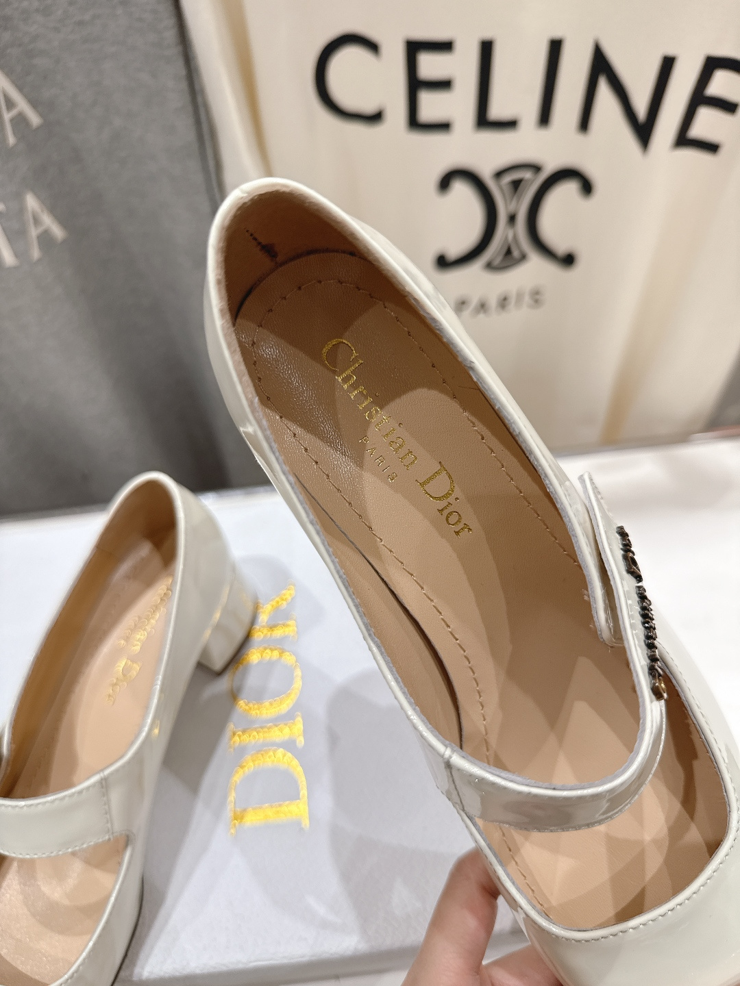 高版本出厂 DIOR*迪奥F031 D家2026ss春夏新款玛丽珍高跟鞋 方头小矮跟单鞋！顶级版本原版套