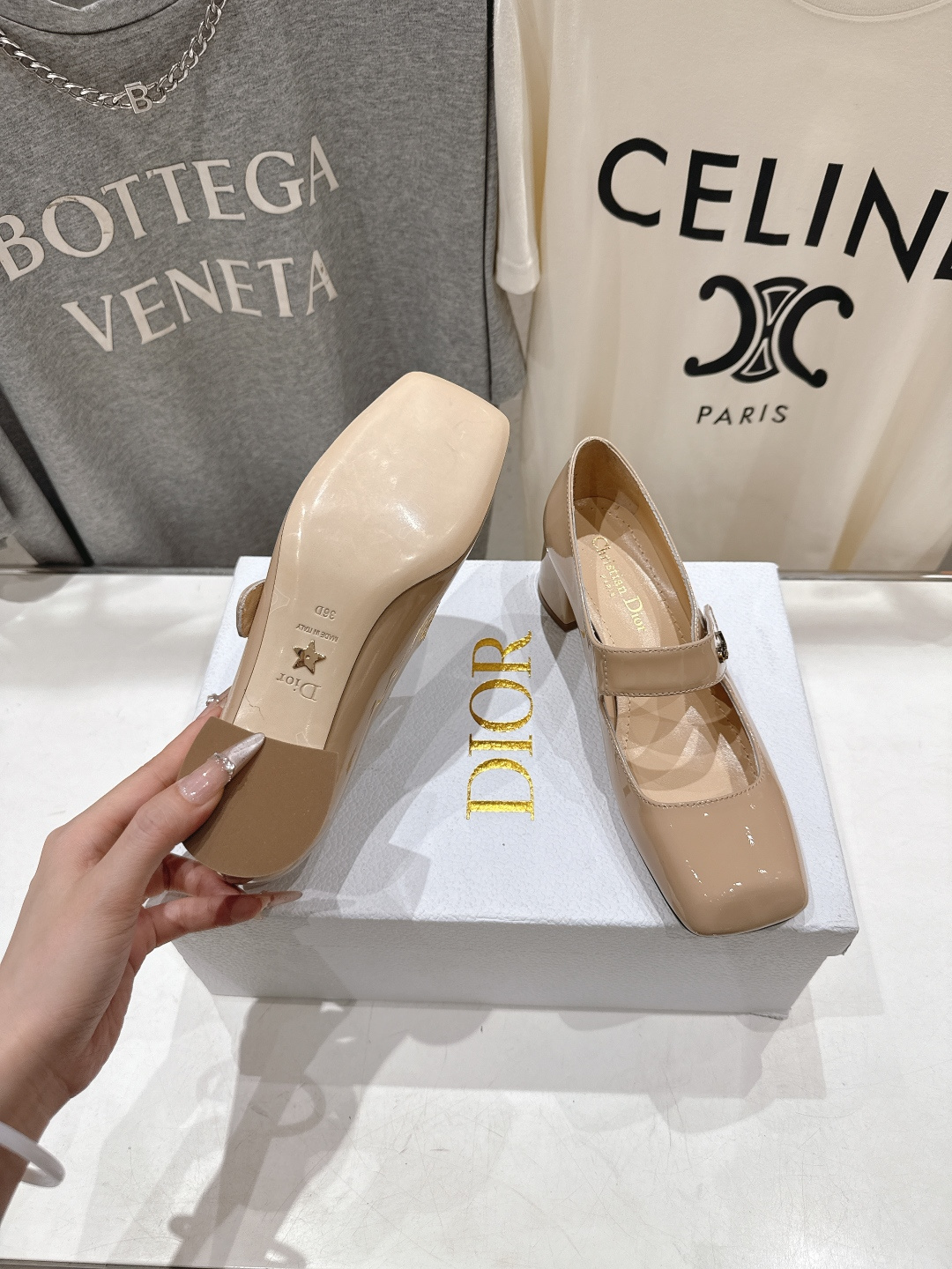 高版本出厂 DIOR*迪奥F031 D家2026ss春夏新款玛丽珍高跟鞋 方头小矮跟单鞋！顶级版本原版套