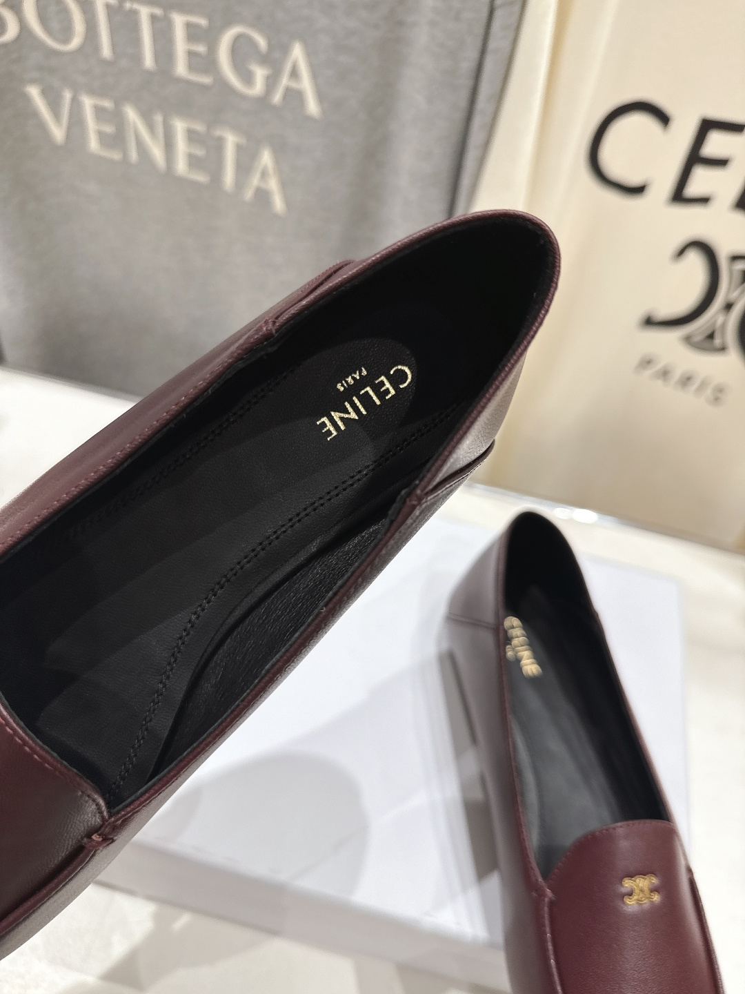 高版本出厂 celine/赛琳F035 26ss/专柜新款仙女风平底一脚蹬休闲鞋单鞋玛丽珍乐福鞋～各路博