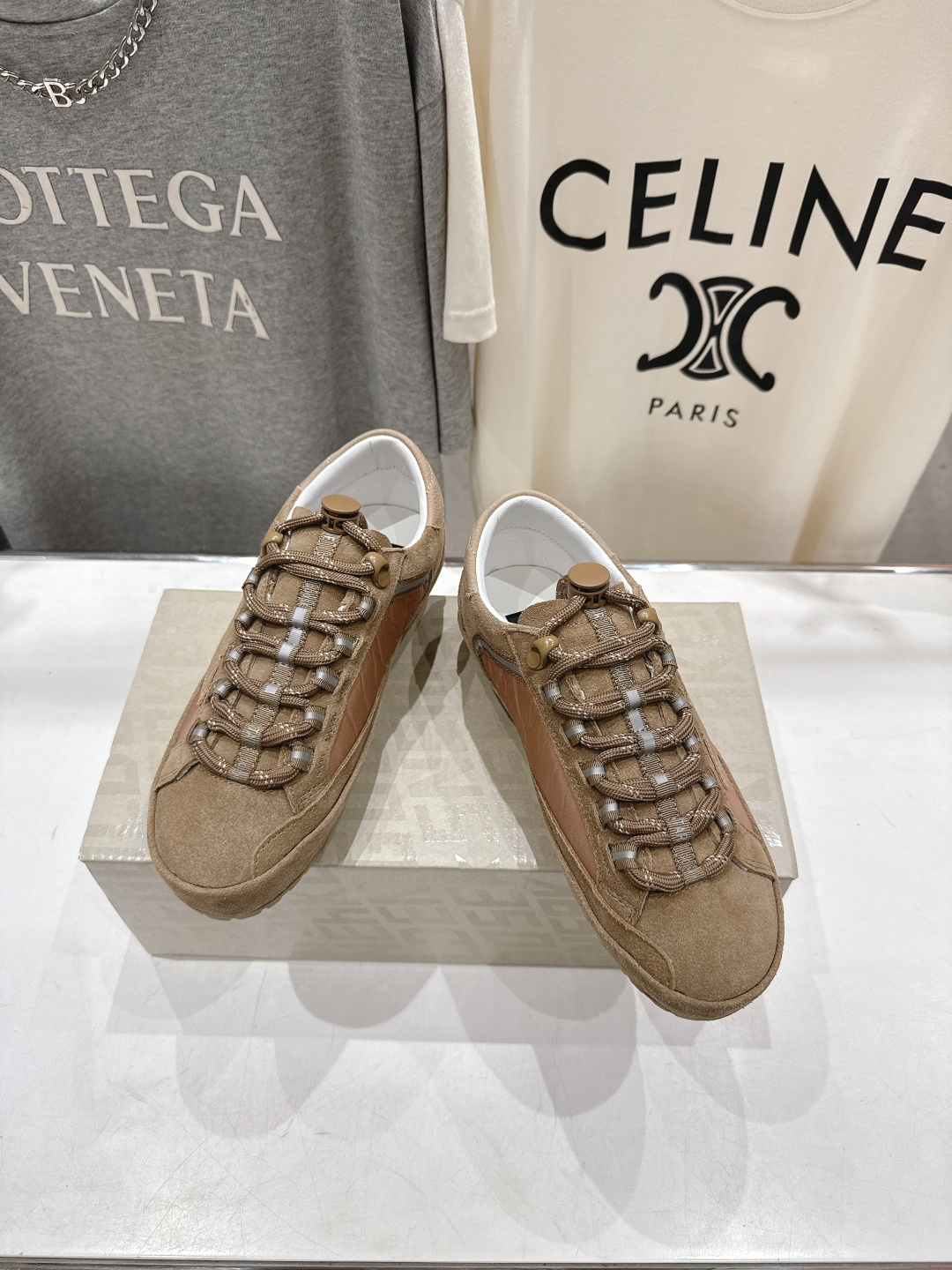 顶级版本 GGDB新款厚底休闲鞋~~Golden Goose Deluxe Brand F037 # 全