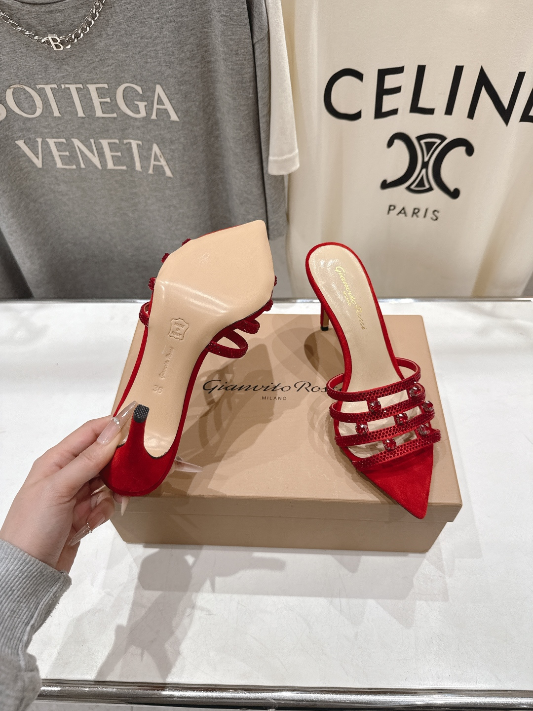 高版本出厂 吉安维托·罗西F030 (Gianvito Rossi) 2026ss夏季最新款尖头水钻高跟