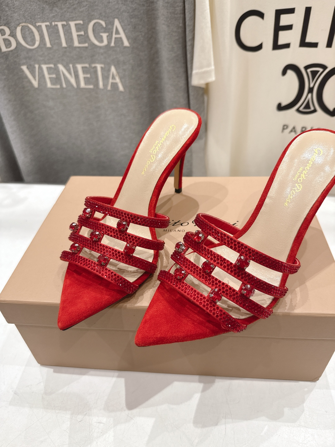 高版本出厂 吉安维托·罗西F030 (Gianvito Rossi) 2026ss夏季最新款尖头水钻高跟