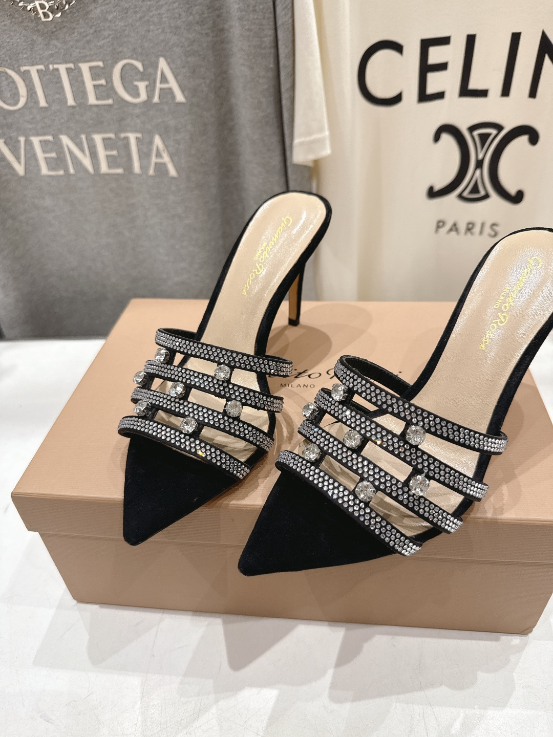 高版本出厂 吉安维托·罗西F030 (Gianvito Rossi) 2026ss夏季最新款尖头水钻高跟