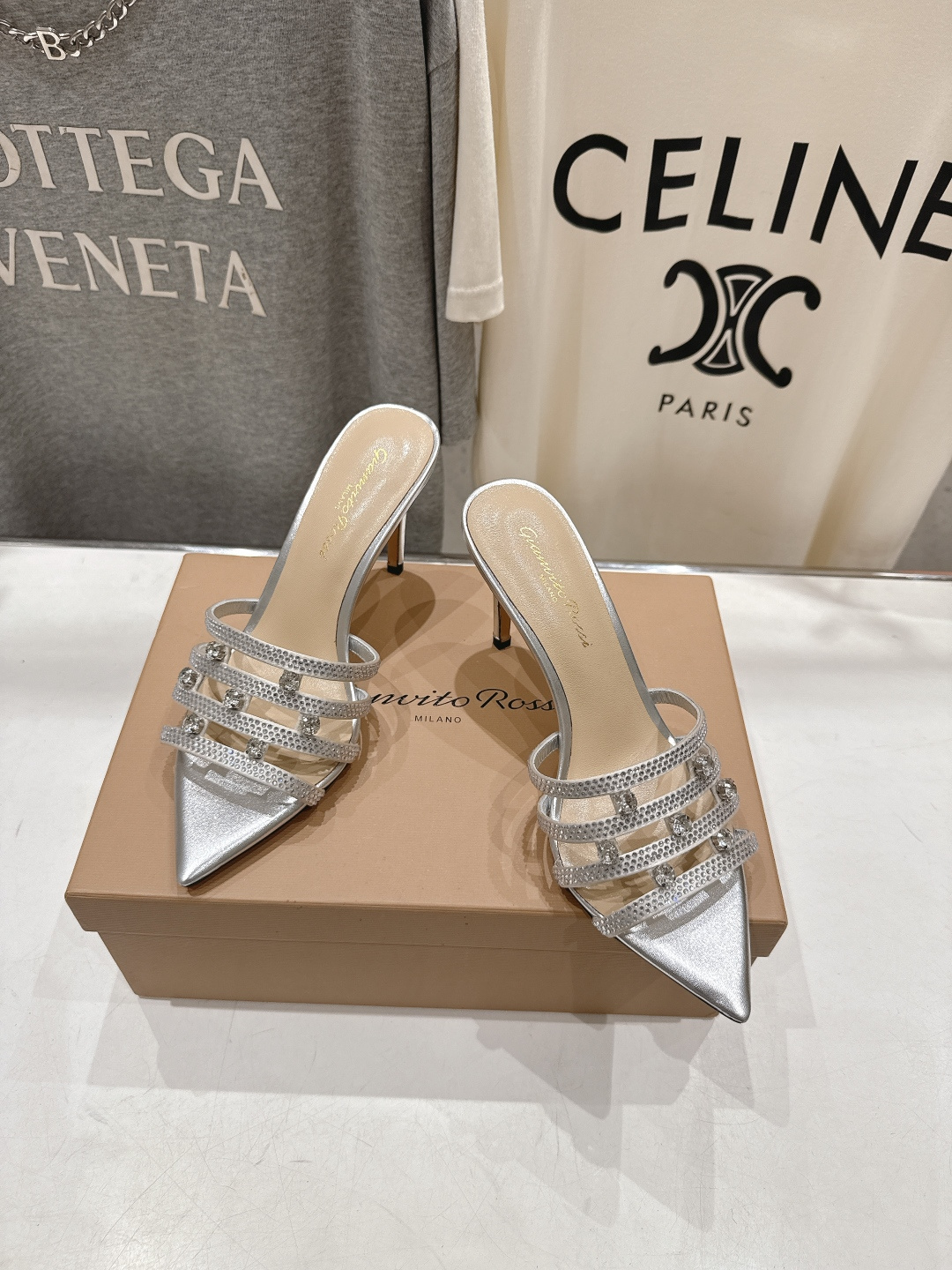 高版本出厂 吉安维托·罗西F030 (Gianvito Rossi) 2026ss夏季最新款尖头水钻高跟