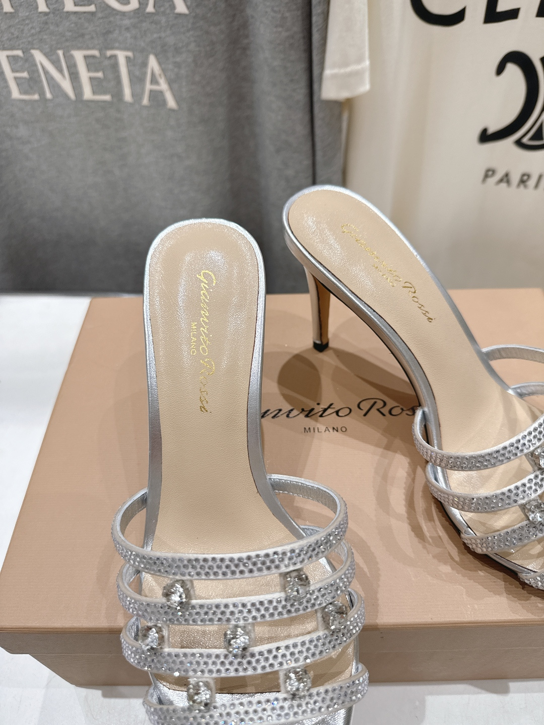 高版本出厂 吉安维托·罗西F030 (Gianvito Rossi) 2026ss夏季最新款尖头水钻高跟