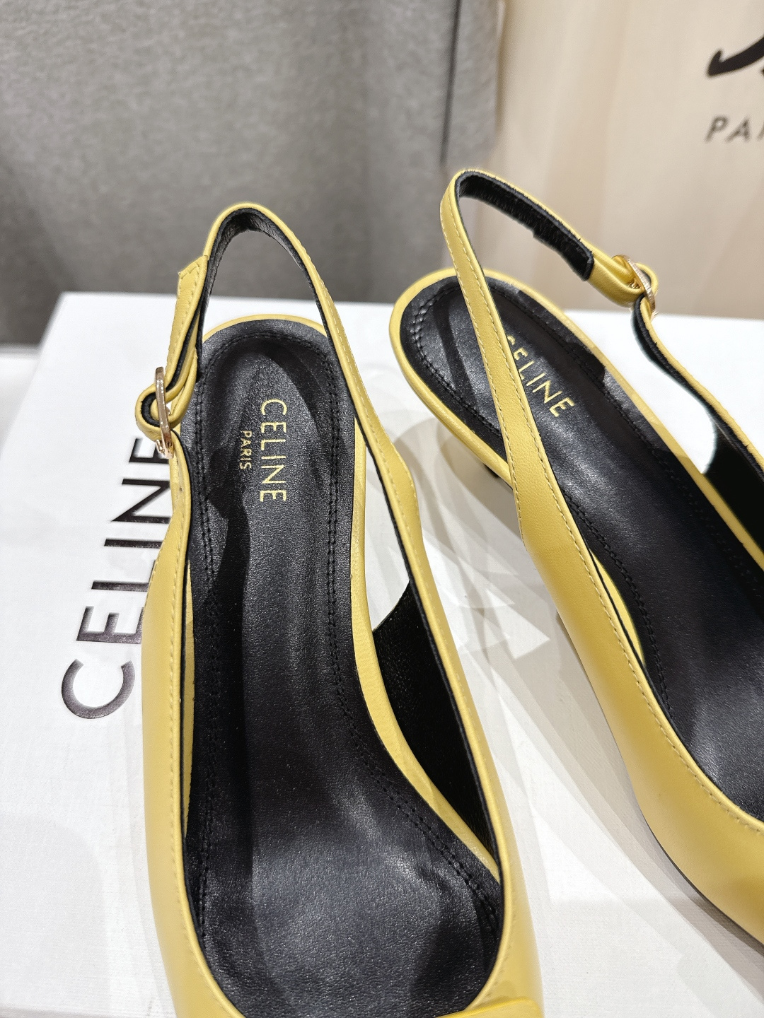 高版本出厂 Celine赛琳F030 思琳2026ss春夏新款高跟凉鞋 专柜新品 超级百搭的仙女款 强烈