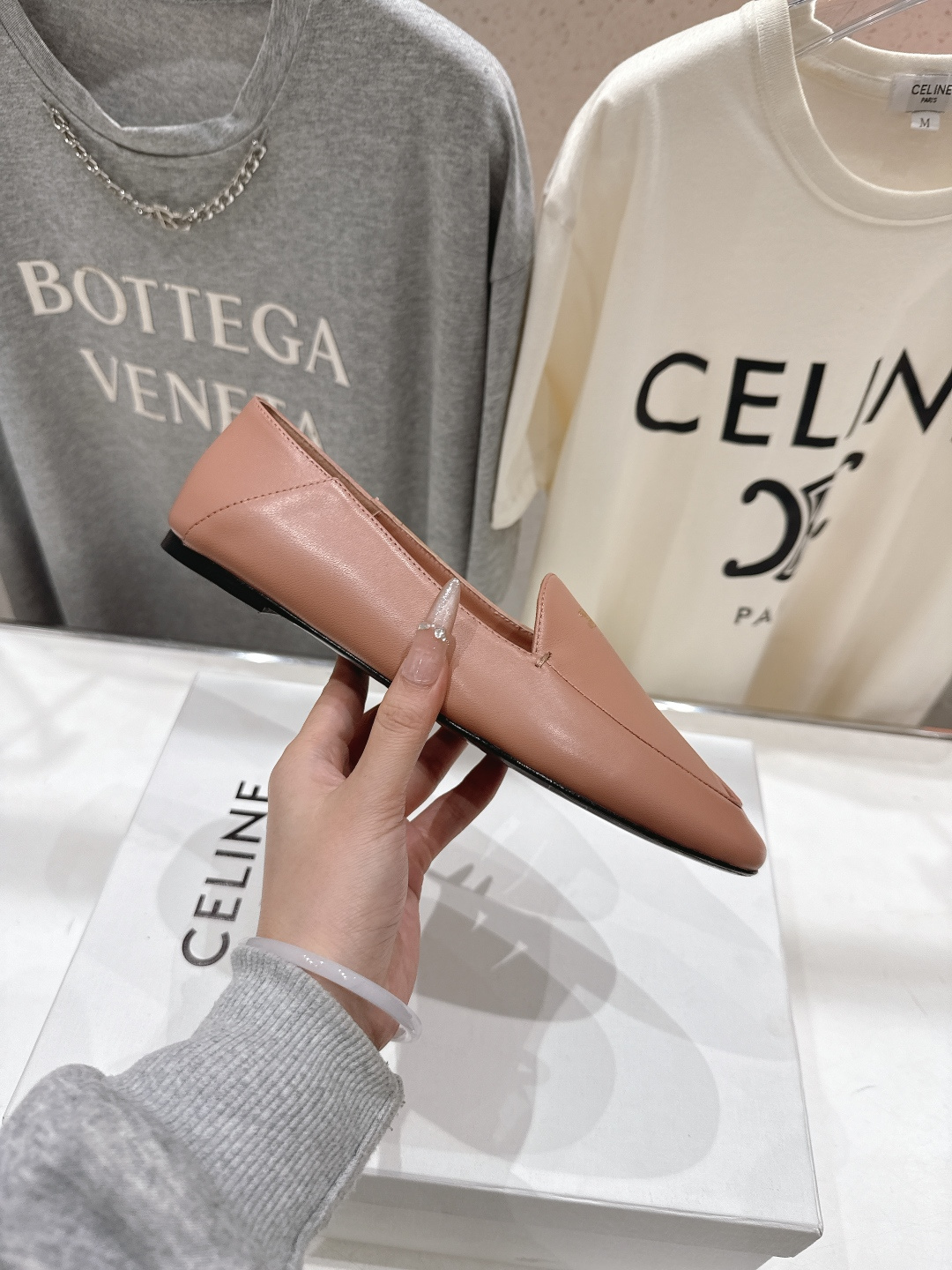 高版本出厂 CELINE*赛琳F032 2026ss春夏新款玛丽珍平底乐福鞋一脚蹬单鞋网红爆款来袭！各大