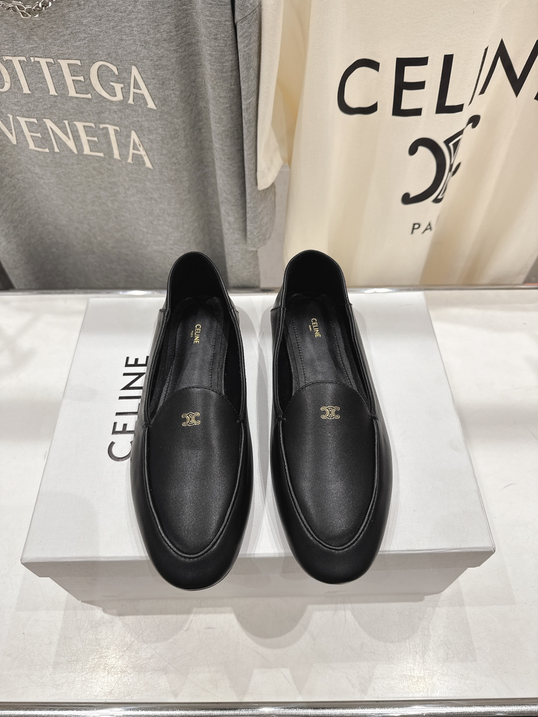 高版本出厂 CELINE*赛琳F032 2026ss春夏新款玛丽珍平底乐福鞋一脚蹬单鞋网红爆款来袭！各大