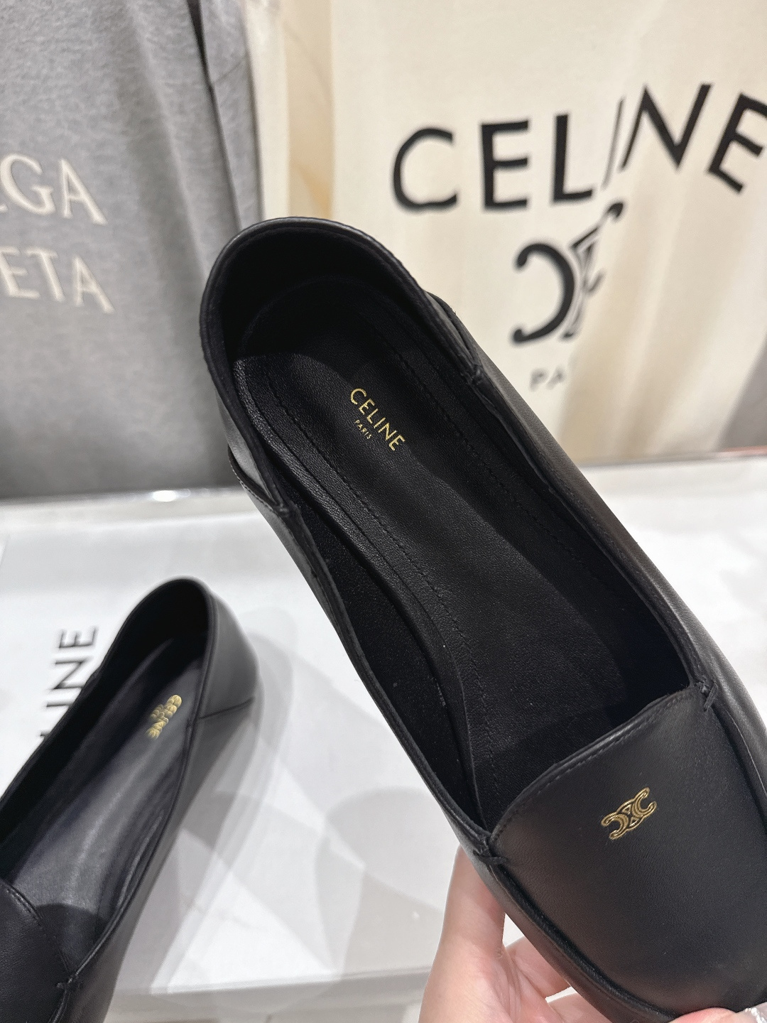 高版本出厂 CELINE*赛琳F032 2026ss春夏新款玛丽珍平底乐福鞋一脚蹬单鞋网红爆款来袭！各大