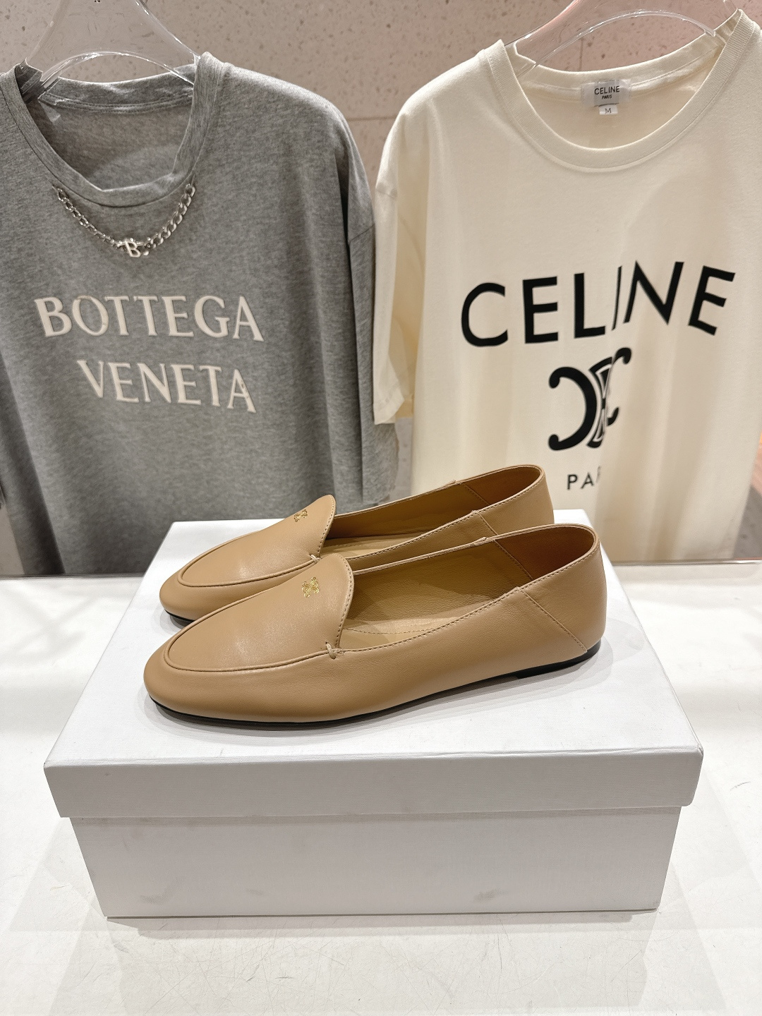 高版本出厂 CELINE*赛琳F032 2026ss春夏新款玛丽珍平底乐福鞋一脚蹬单鞋网红爆款来袭！各大