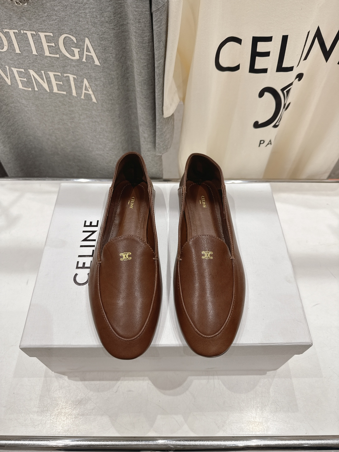 高版本出厂 CELINE*赛琳F032 2026ss春夏新款玛丽珍平底乐福鞋一脚蹬单鞋网红爆款来袭！各大