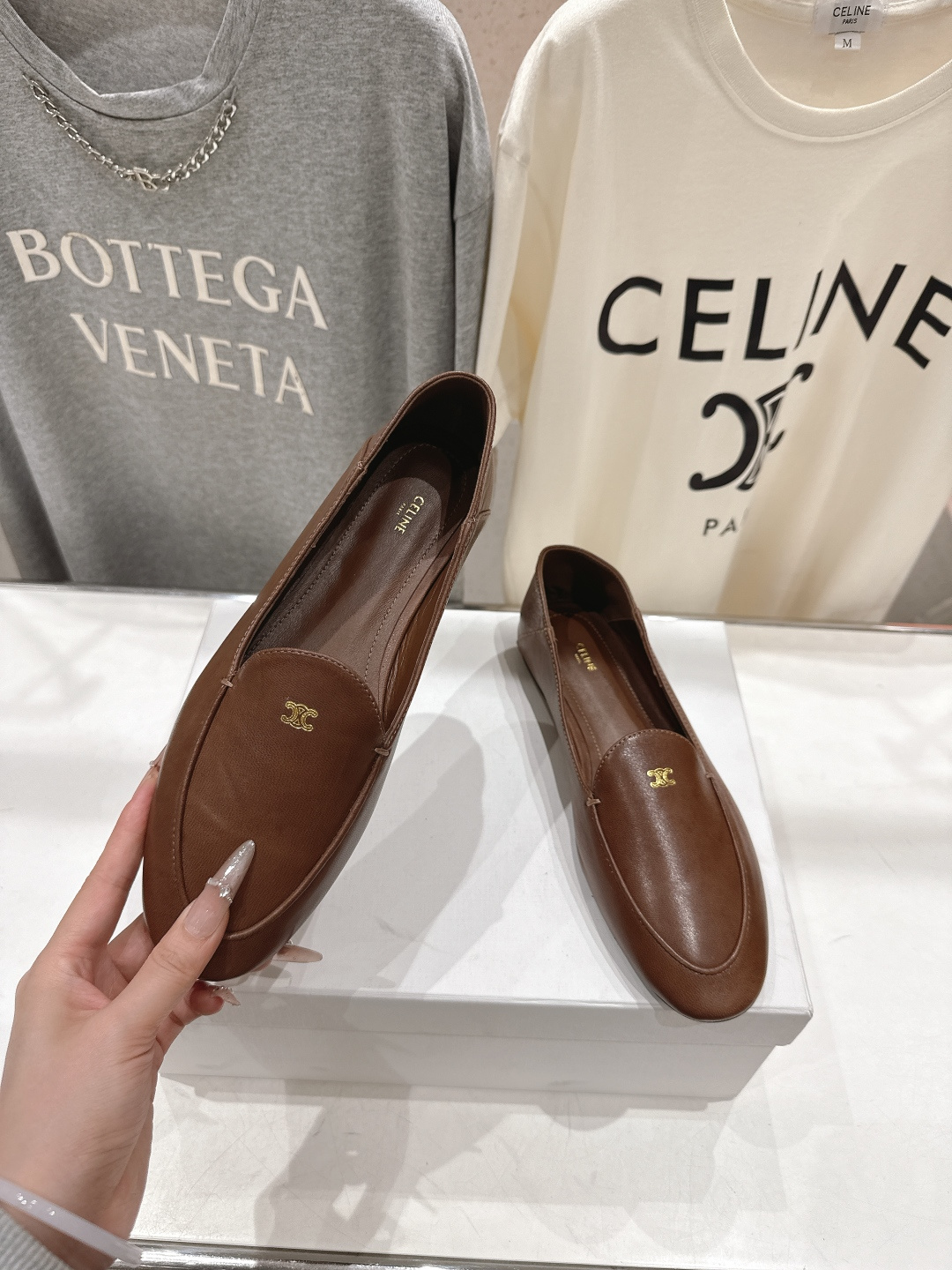 高版本出厂 CELINE*赛琳F032 2026ss春夏新款玛丽珍平底乐福鞋一脚蹬单鞋网红爆款来袭！各大