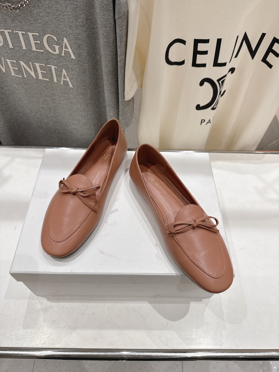 高版本出厂 CELINE*赛琳F032 2026ss春夏新款仙女风玛丽珍平底乐福鞋一脚蹬单鞋网红爆款来袭