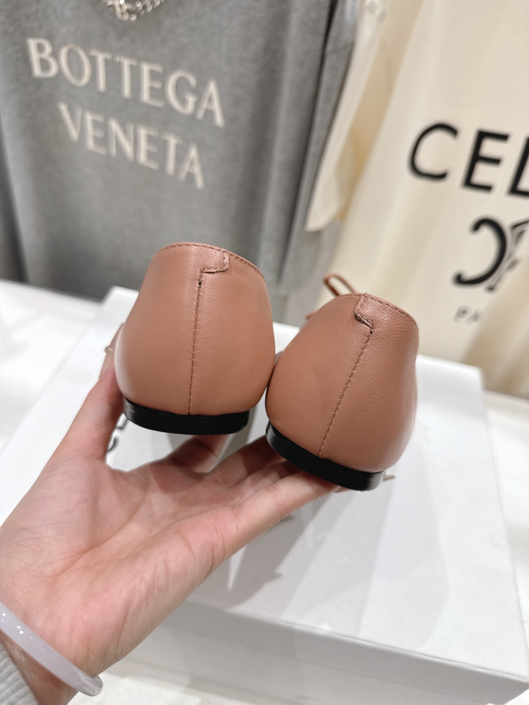 高版本出厂 CELINE*赛琳F032 2026ss春夏新款仙女风玛丽珍平底乐福鞋一脚蹬单鞋网红爆款来袭