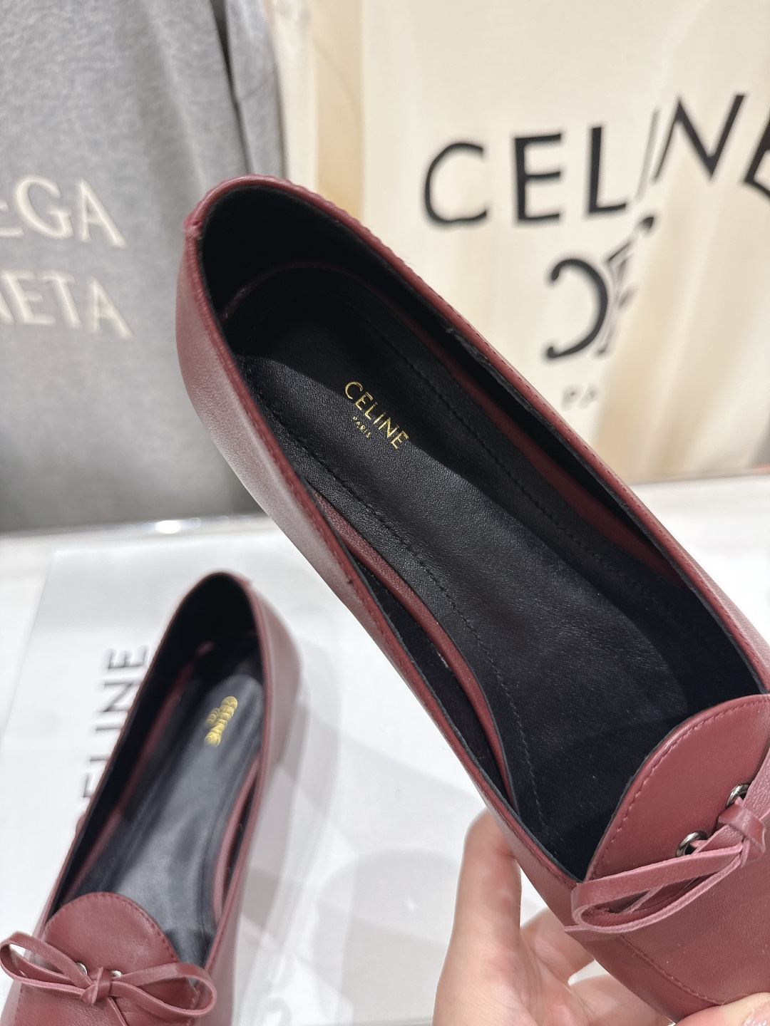 高版本出厂 CELINE*赛琳F032 2026ss春夏新款仙女风玛丽珍平底乐福鞋一脚蹬单鞋网红爆款来袭