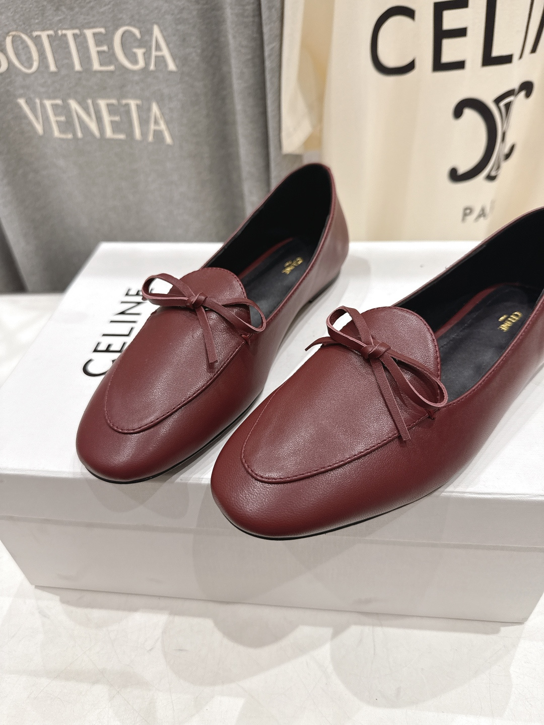 高版本出厂 CELINE*赛琳F032 2026ss春夏新款仙女风玛丽珍平底乐福鞋一脚蹬单鞋网红爆款来袭