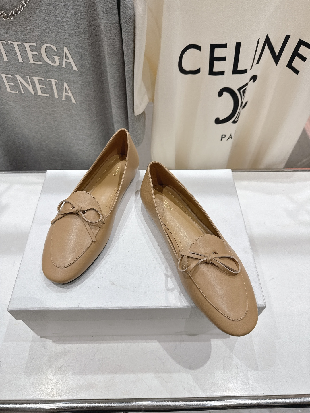 高版本出厂 CELINE*赛琳F032 2026ss春夏新款仙女风玛丽珍平底乐福鞋一脚蹬单鞋网红爆款来袭