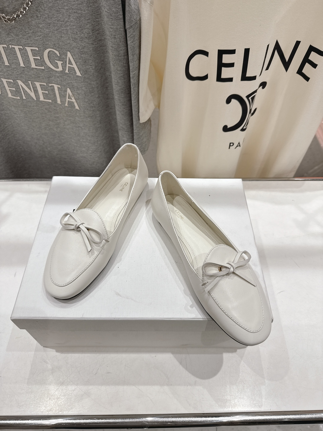 高版本出厂 CELINE*赛琳F032 2026ss春夏新款仙女风玛丽珍平底乐福鞋一脚蹬单鞋网红爆款来袭