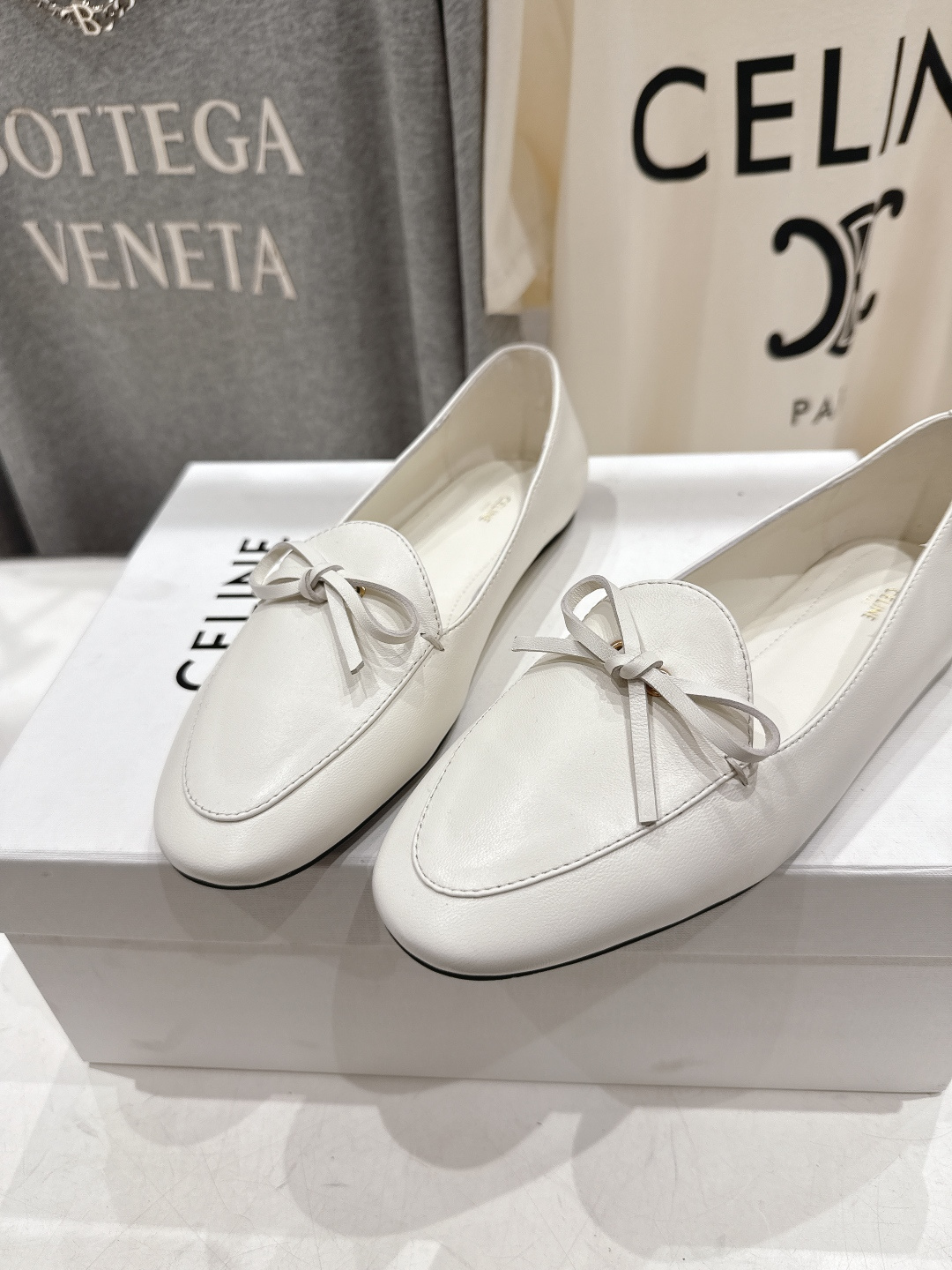 高版本出厂 CELINE*赛琳F032 2026ss春夏新款仙女风玛丽珍平底乐福鞋一脚蹬单鞋网红爆款来袭