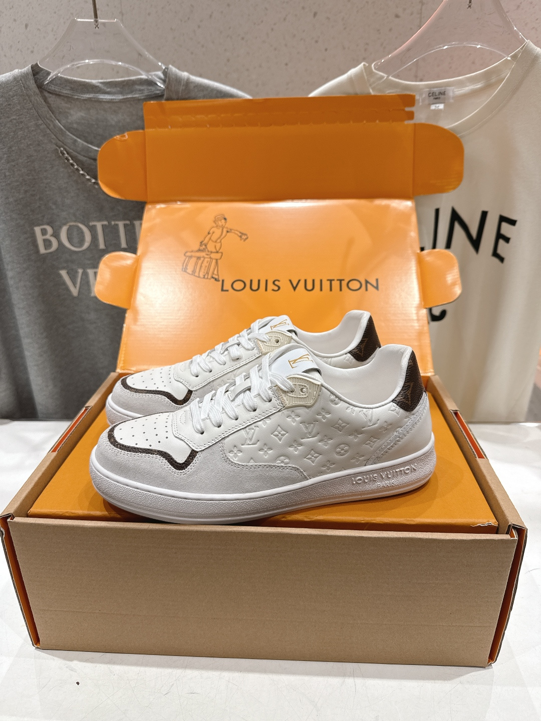 高版本出厂 情侣款 LOUIS VUITTON～LV路易威登F057 L家驴牌最新款走秀情侣款系列厚底运