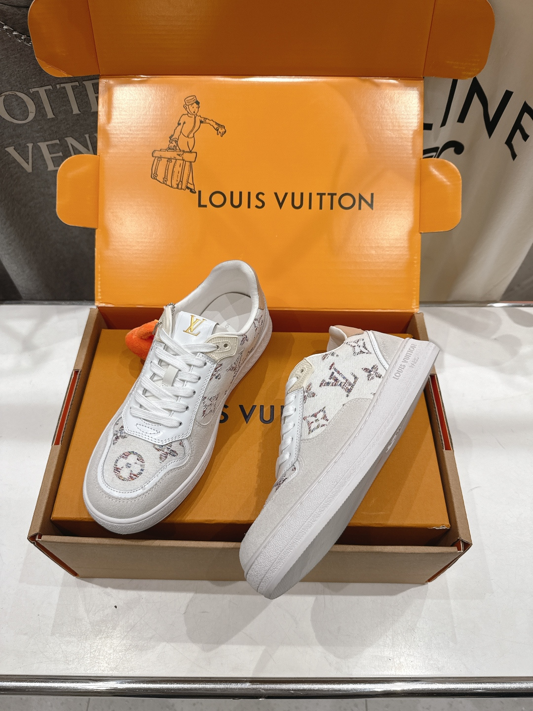 高版本出厂 情侣款 LOUIS VUITTON～LV路易威登F057 L家驴牌最新款走秀情侣款系列厚底运