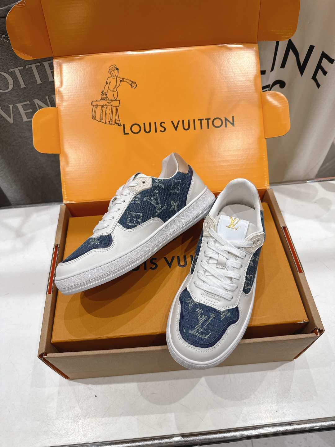 高版本出厂 情侣款 LOUIS VUITTON～LV路易威登F057 L家驴牌最新款走秀情侣款系列厚底运