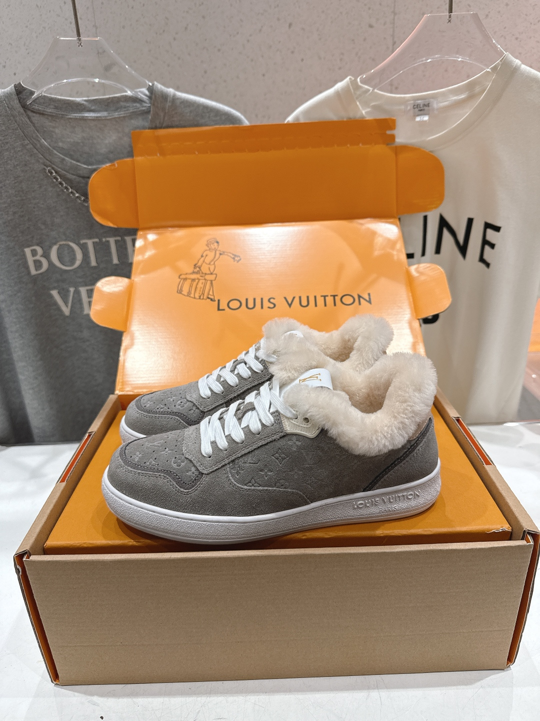 高版本出厂 LOUIS VUITTON～LV路易威登F035 L家驴牌最新走秀款系列羊毛里厚底运动休闲鞋